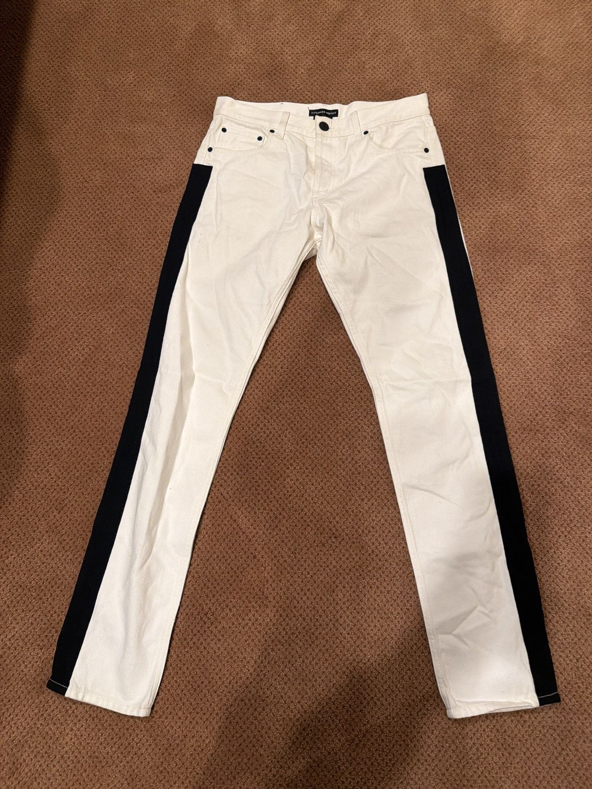 Alexander McQueen Alexander McQueen two tone denim jeans white black Size US 32 / EU 48 - 1 Thumbnail