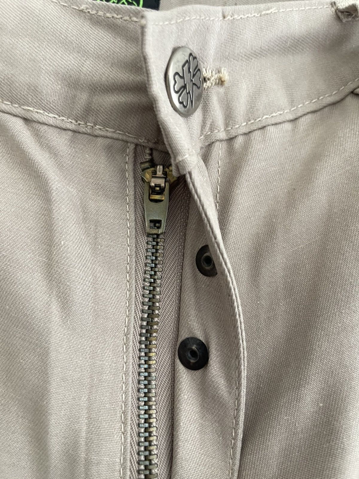 Undercover Undercover Chaotic Discord Size US 28 / EU 44 - 4 Thumbnail