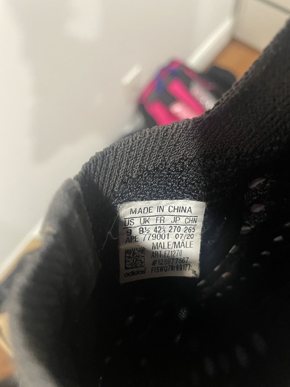 Yezzy 380 onxy