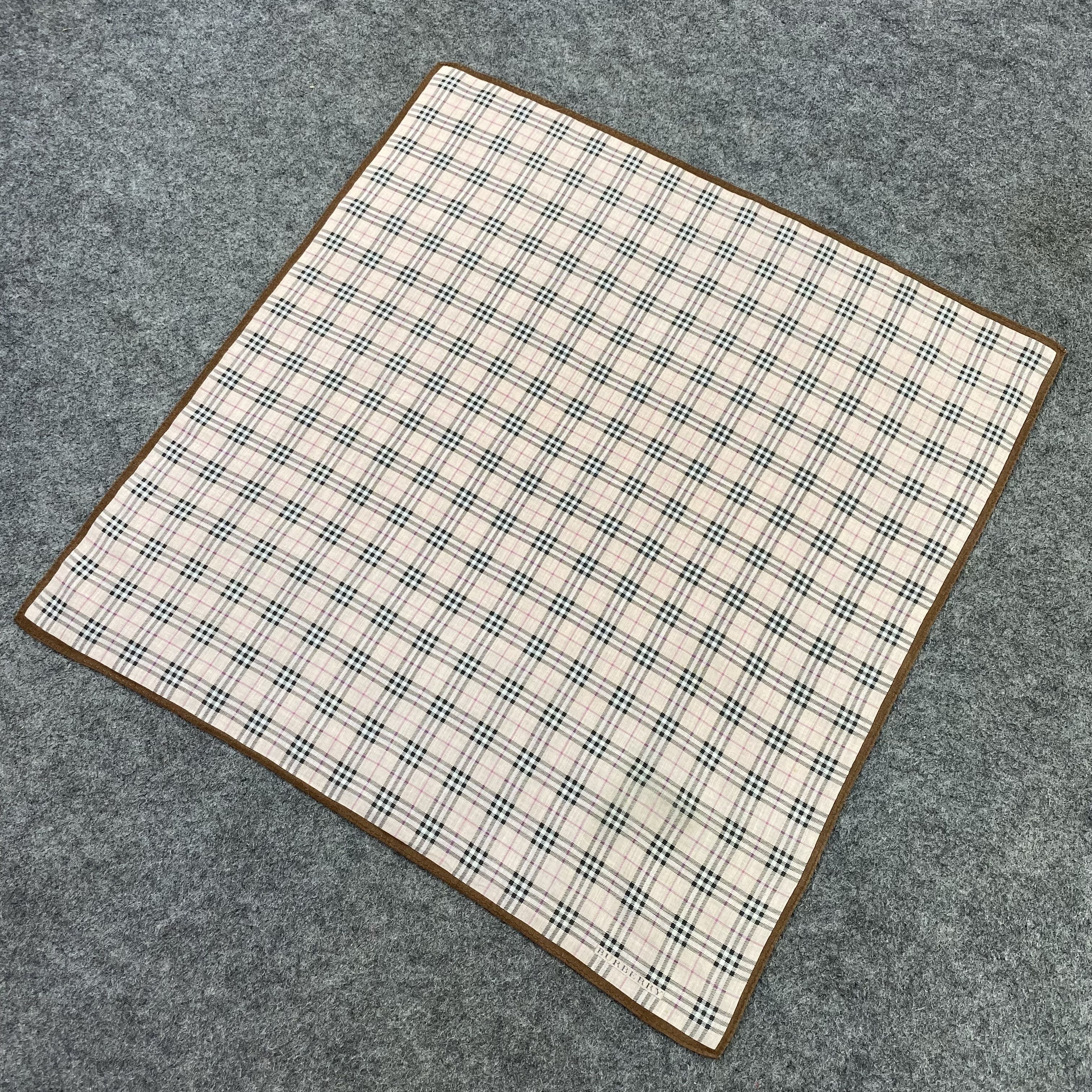 Burberry Burberry Handkerchief Neckerchief Bandana-B1641 Size ONE SIZE - 4 Thumbnail
