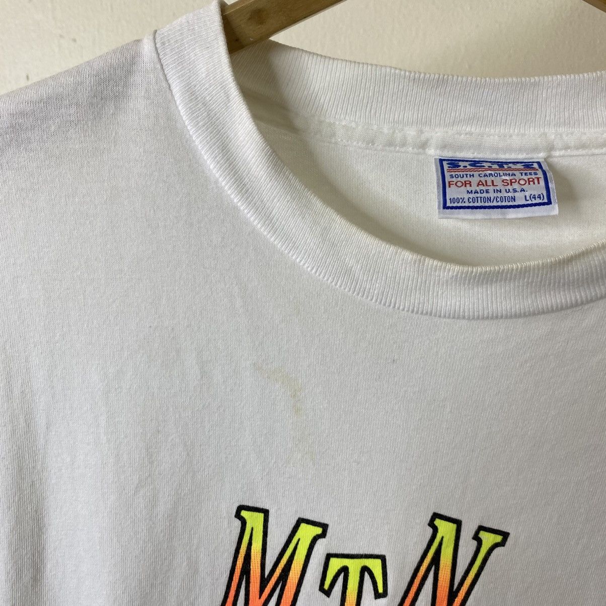 Vintage 1990s Mountain Gorilla T Shirt Size US L / EU 52-54 / 3 - 3 Thumbnail