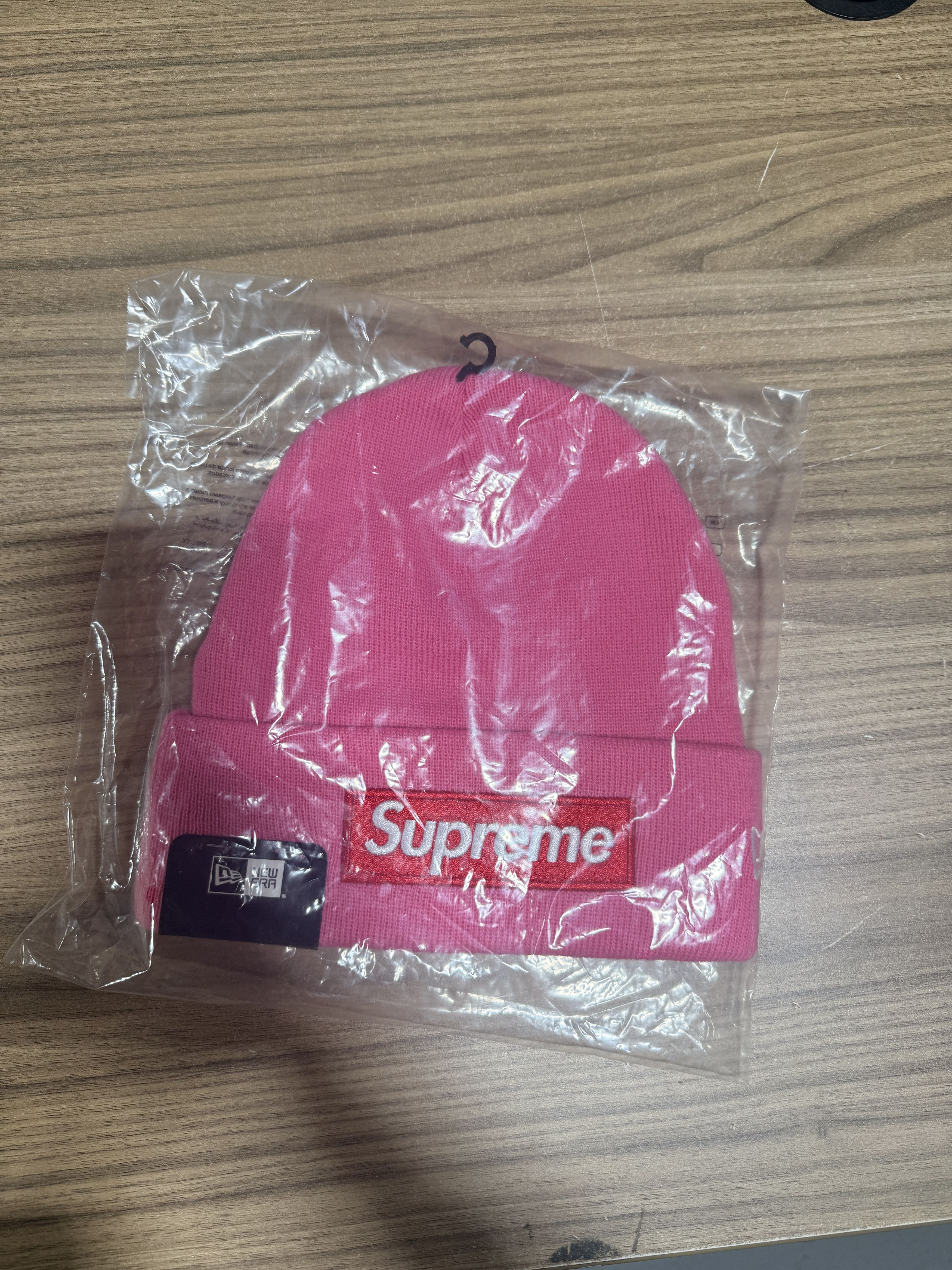 Supreme Supreme New Era Box Logo Beanie Magenta size adjustable Size ONE SIZE - 2 Thumbnail