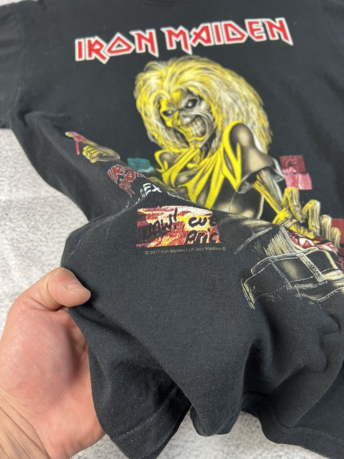 Band Tees × Iron Maiden Iron maiden 2017 rock band tour T-shirt Size US M / EU 48-50 / 2 - 6 Thumbnail