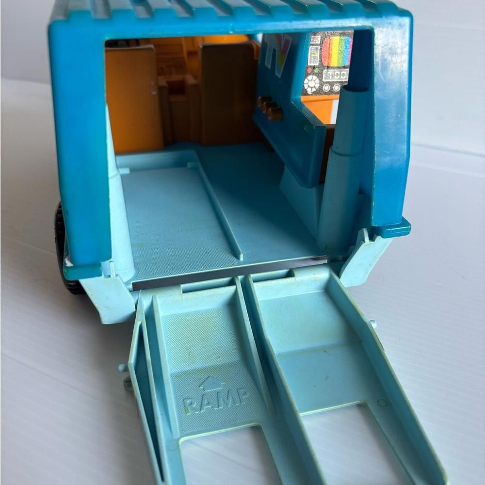 Designer Vintage 1977 Fisher Price Adventure People Mobile TV Unit Size ONE SIZE - 4 Thumbnail