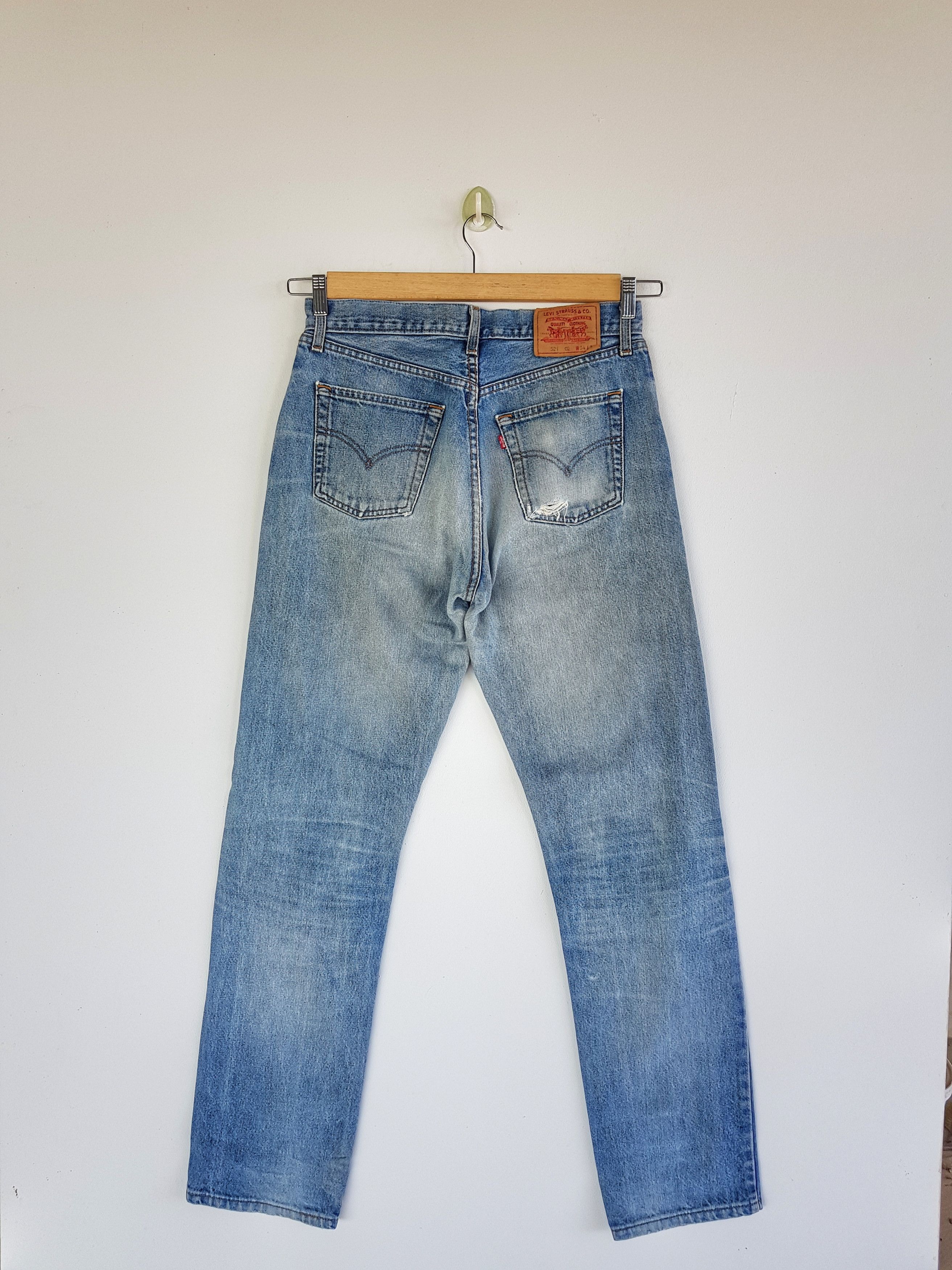 Levi's Vintage Levis Sun Faded Jeans Levi's 521 Light Wash Denim Size US 32 / EU 48 - 2 Thumbnail