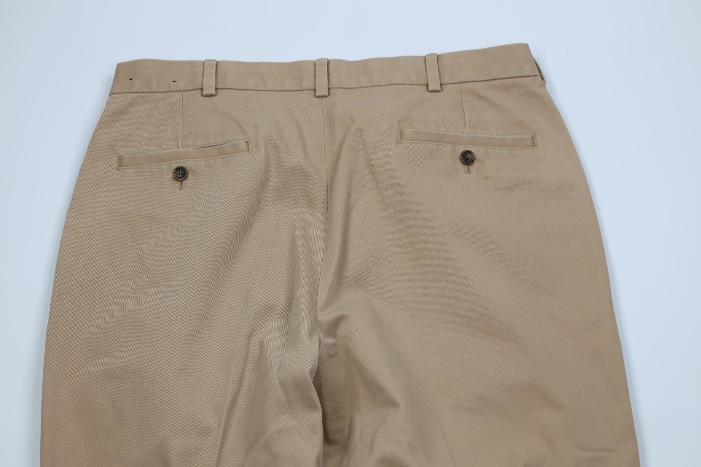 Brooks Brothers Vintage Brooks Brothers Heavyweight Advantage Chino Pants Size US 37 - 13 Thumbnail