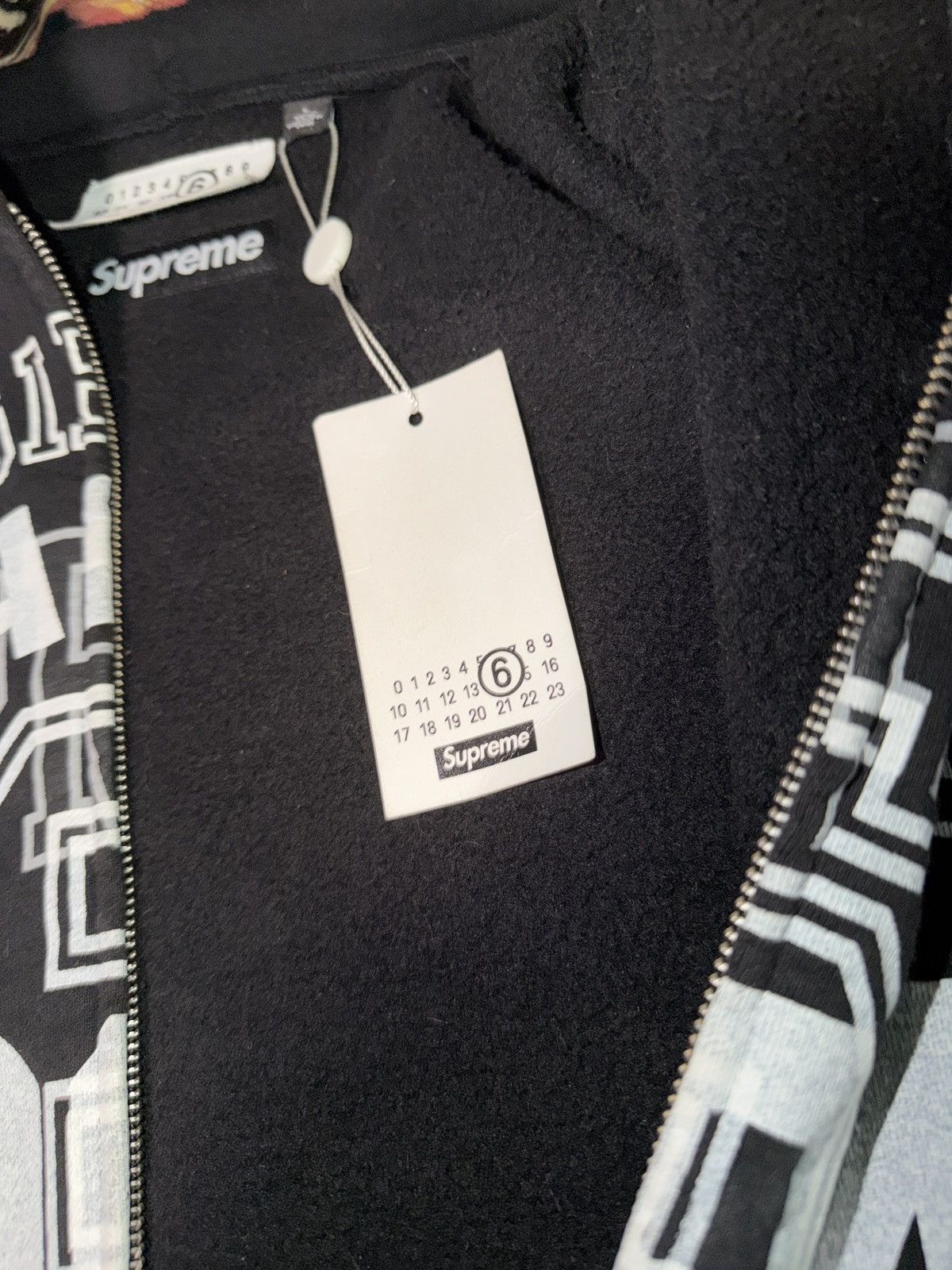 Maison Margiela × Supreme Supreme MM6 Maison Margiela Zip Up Hooded Sweatshirt Size US L / EU 52-54 / 3 - 5 Thumbnail