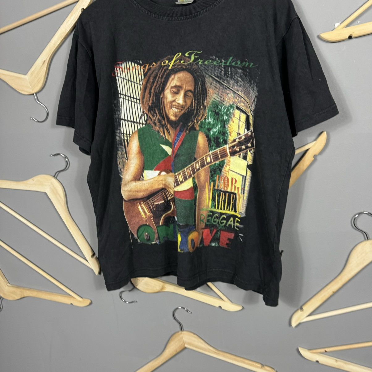 Band Tees × Bob Marley × Vintage Vintage 90s Bob Marley Songs of Freedom Reggae One Love Tee Size US M / EU 48-50 / 2 - 3 Thumbnail