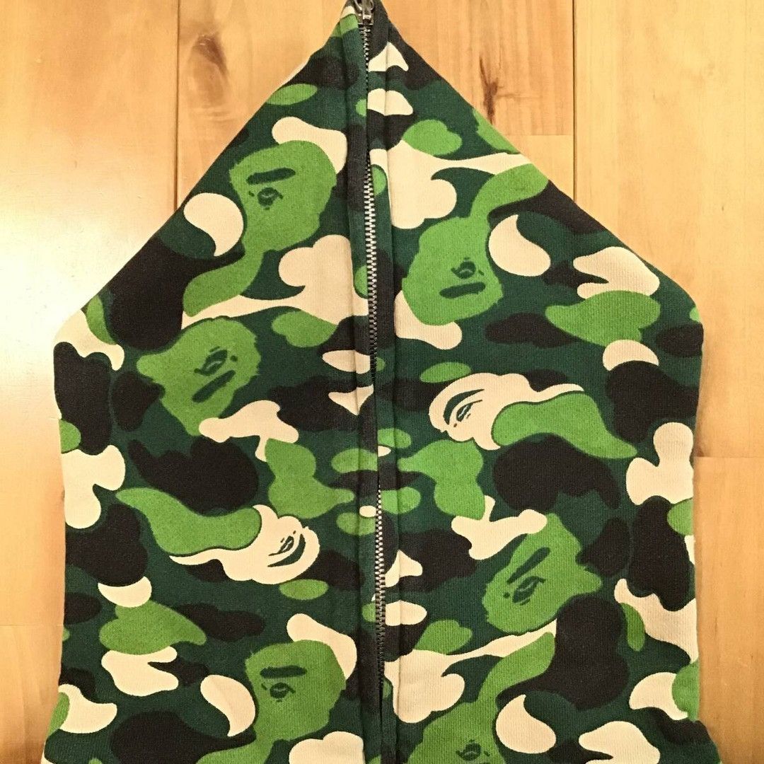 Bape × Swarovski BAPE logo Swarovski full zip hoodie ABC camo a bathing ape Size US L / EU 52-54 / 3 - 7 Thumbnail