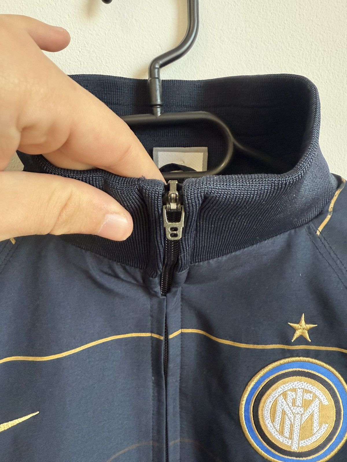 Nike Nike Inter Milan Navy Gold Track Jacket – Vintage Size US S / EU 44-46 / 1 - 7 Thumbnail