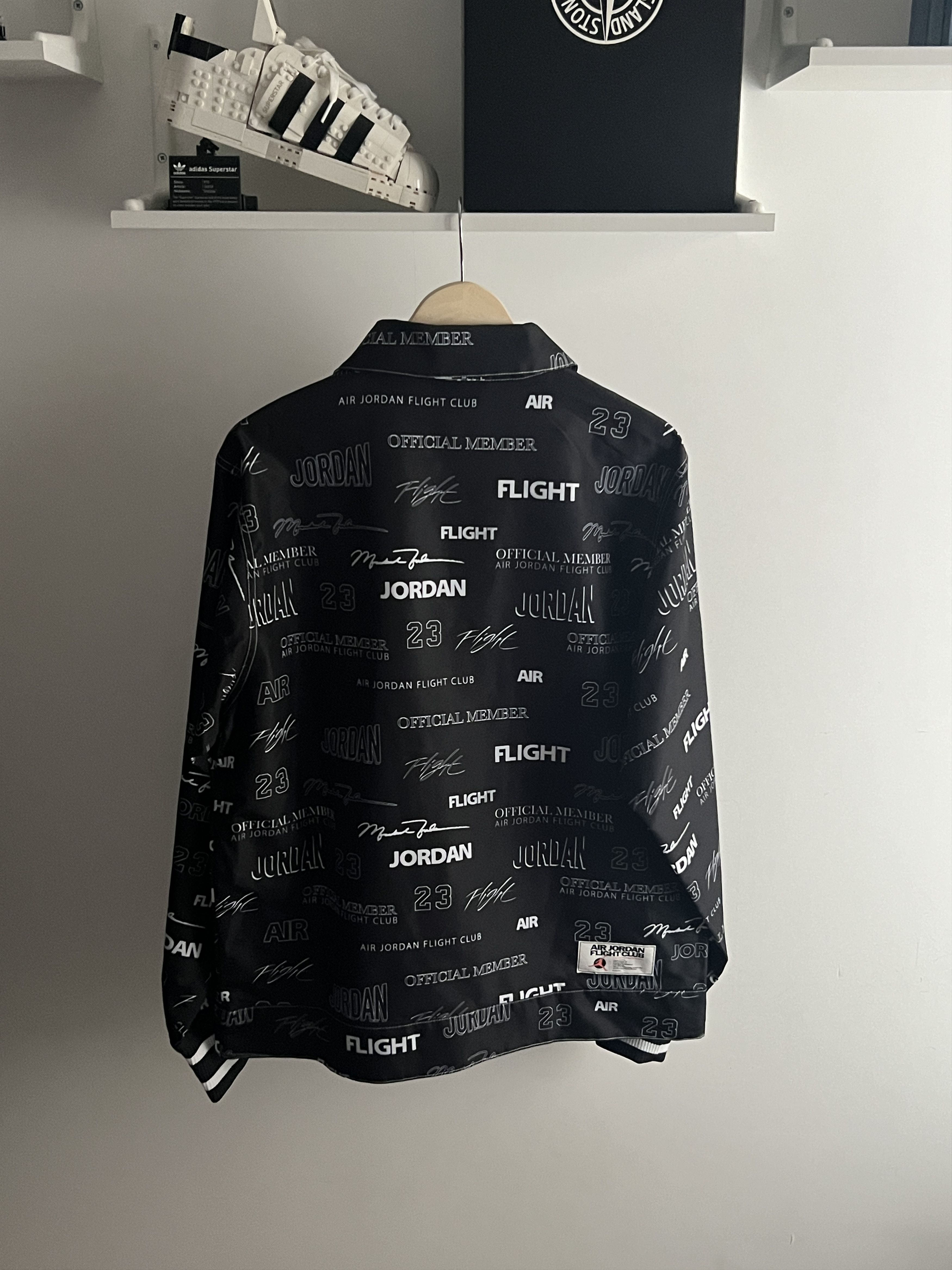 Jordan Brand × Nike Jordan Monogram Light Jacket Overshirt Windbreaker Nylon Size US M / EU 48-50 / 2 - 3 Thumbnail