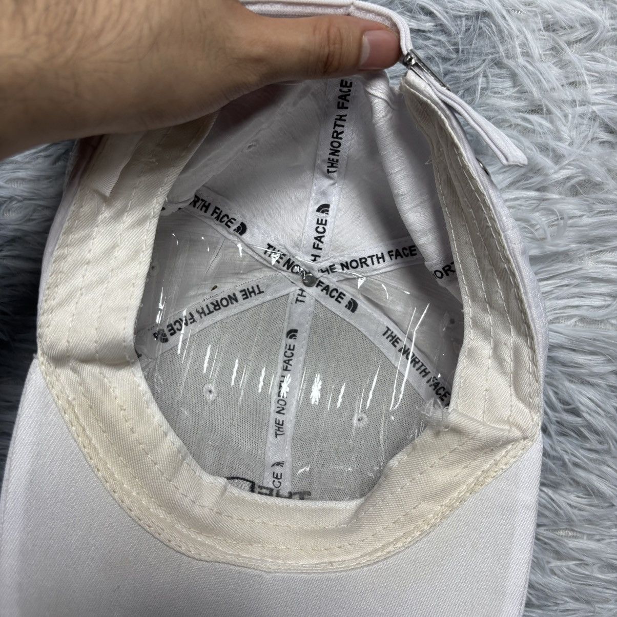 The North Face The North Face White Monogram Logo Baseball Cap Size ONE SIZE - 6 Thumbnail