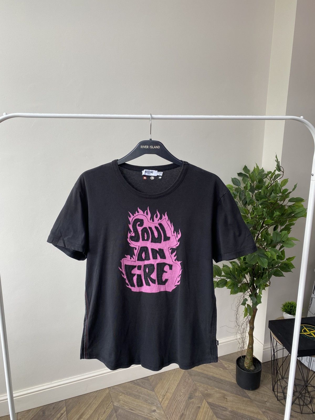 Moschino × Vintage Vintage Moschino Soul on Fire T-Shirt Size US L / EU 52-54 / 3 - 1 Thumbnail