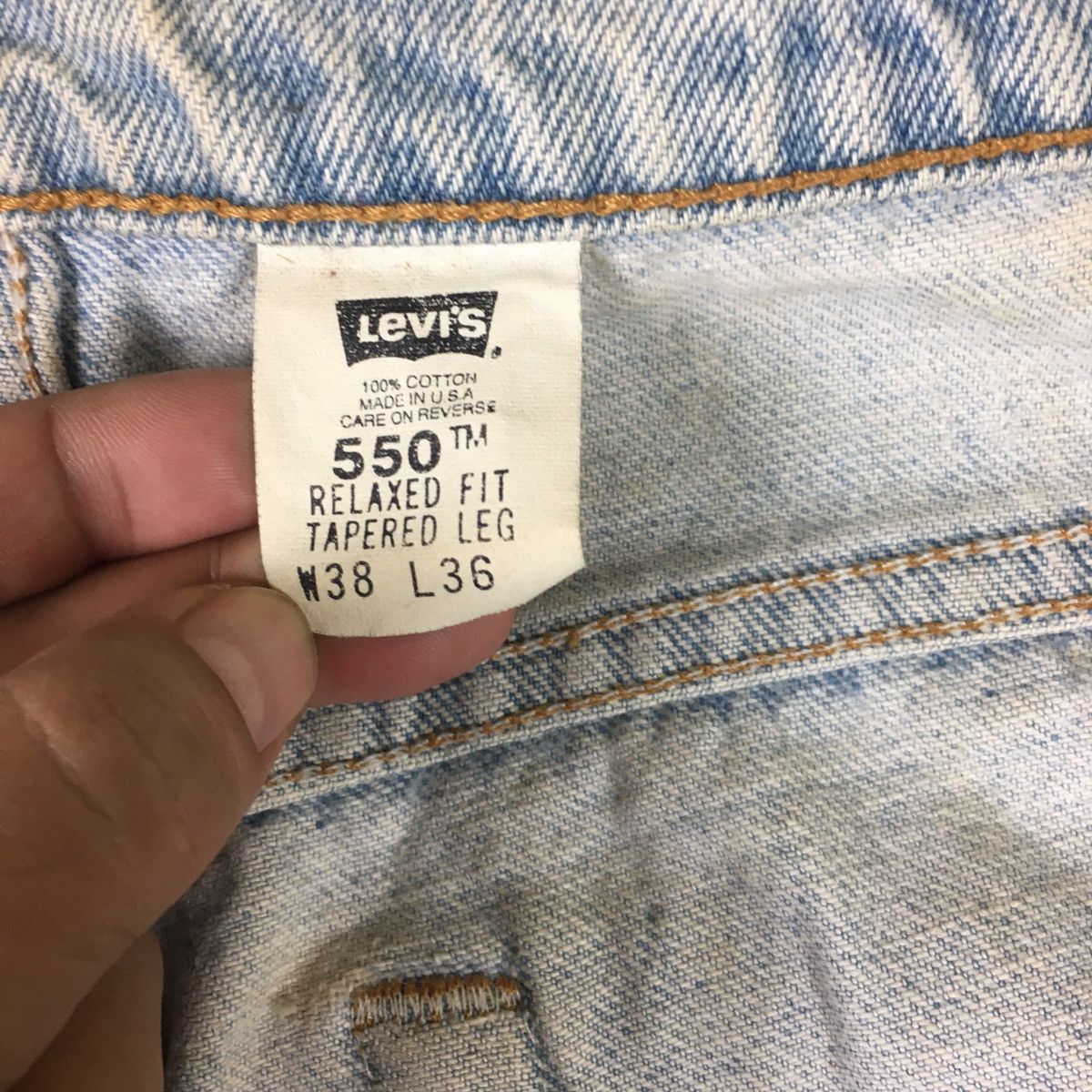 Levi's Vintage 90s Levi’s 550 Relaxed Fit Tapered Leg Size US 38 / EU 54 - 14 Thumbnail