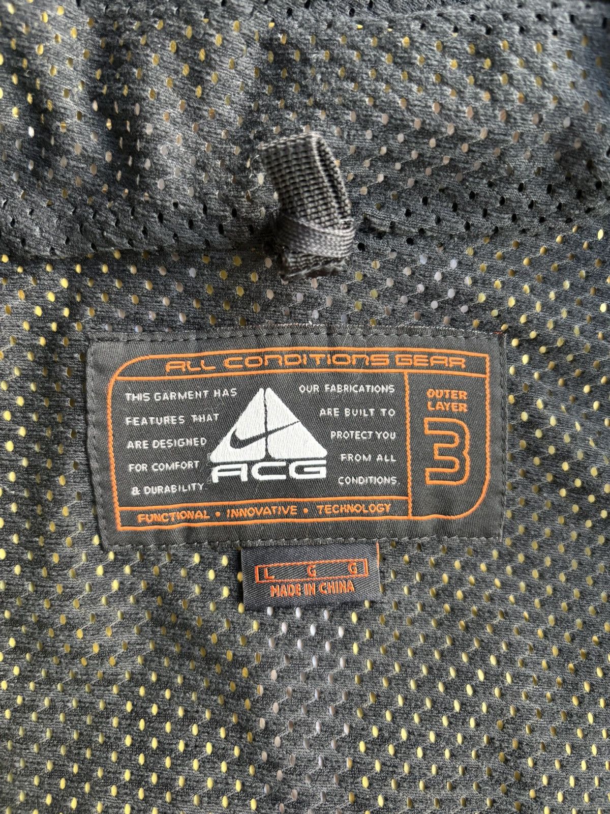 Nike ACG Nike ACG 3-Layer Stormfit Green/Black Jacket US L Size US L / EU 52-54 / 3 - 6 Thumbnail