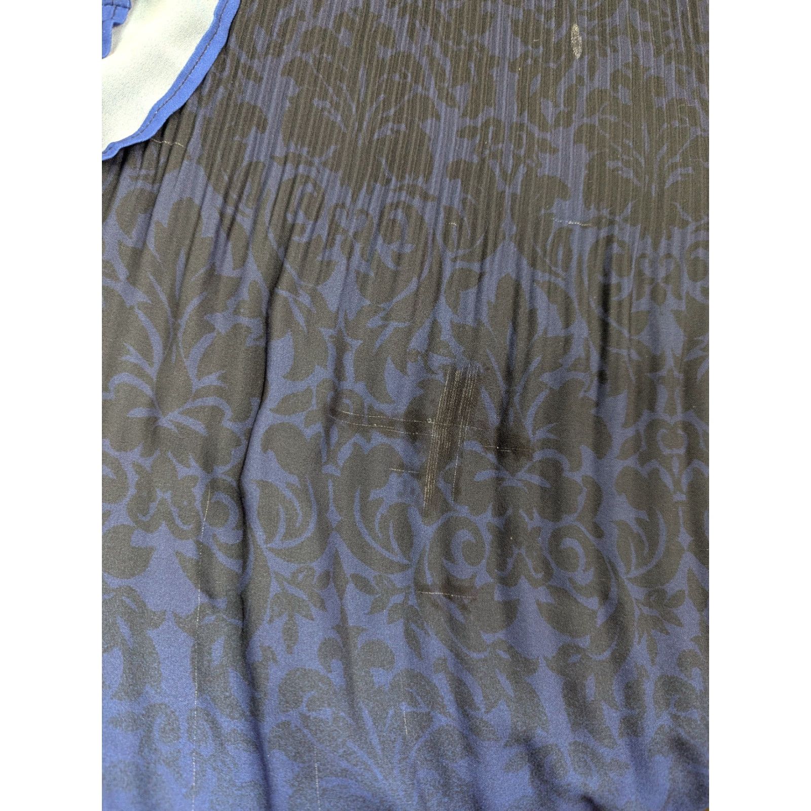 Vintage VINTAGE Catherines Blouse Tunic 3X Boho Paisley Velvet Trim Pleated Knit 3/4 Sleeve V-Neck Polyester Women’s Blue/black Shirt Women Size XXL / US 16-18 / IT 52-54 - 3 Thumbnail