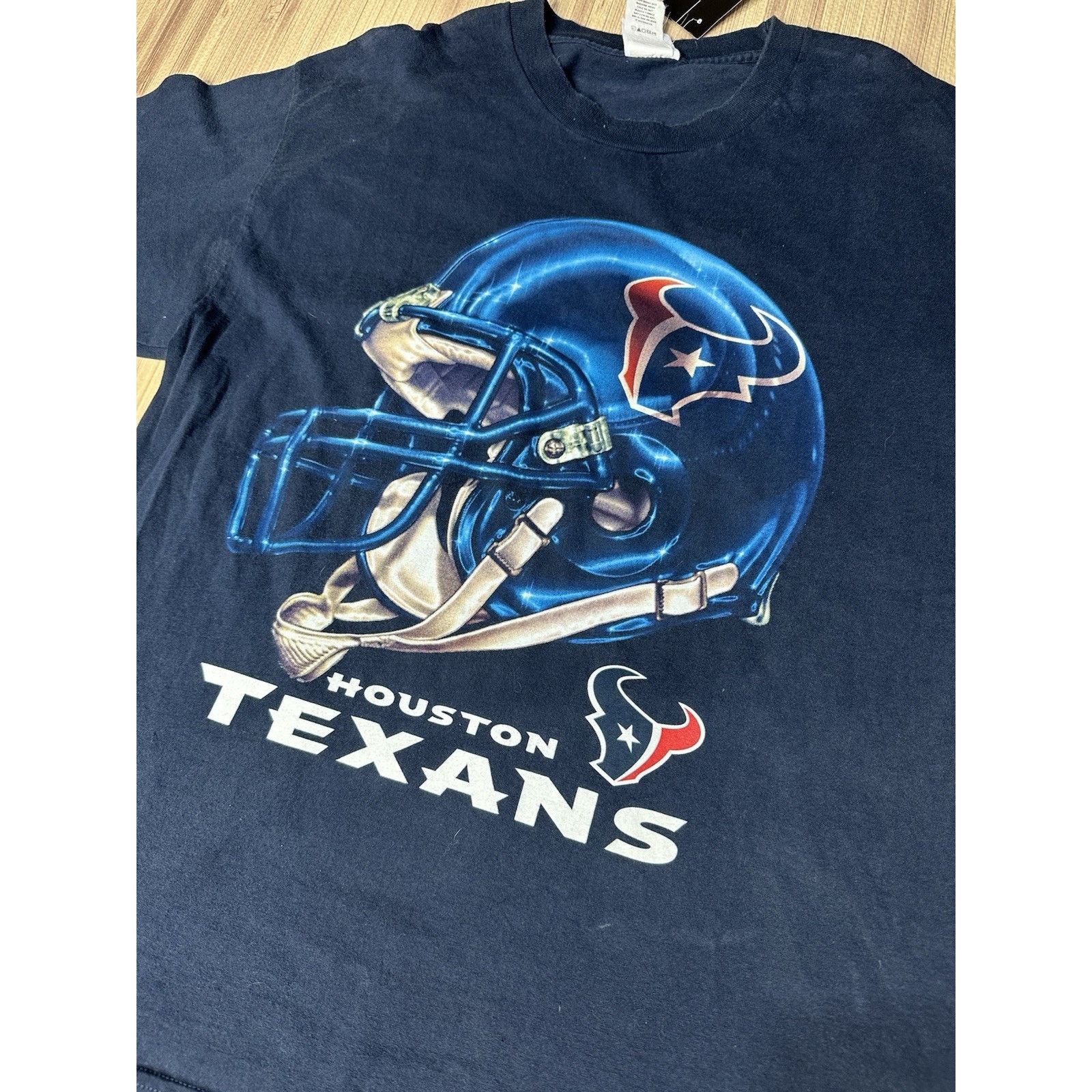 NFL Vintage 90s Houston Texans Football Helmet NFL T-Shirt Size US XL / EU 56 / 4 - 2 Thumbnail