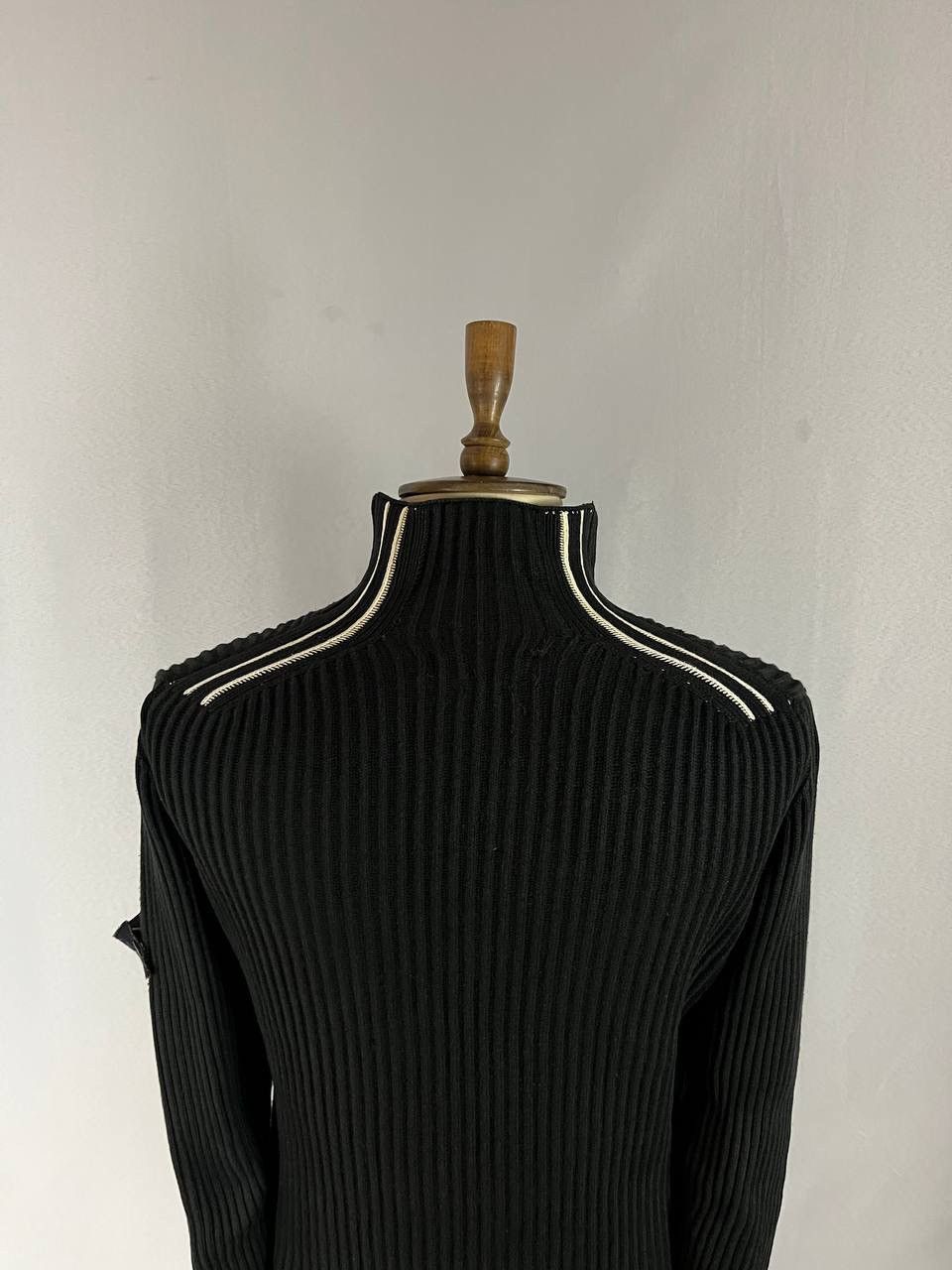 Stone Island Stone Island Sweater Black Size US L / EU 52-54 / 3 - 10 Thumbnail