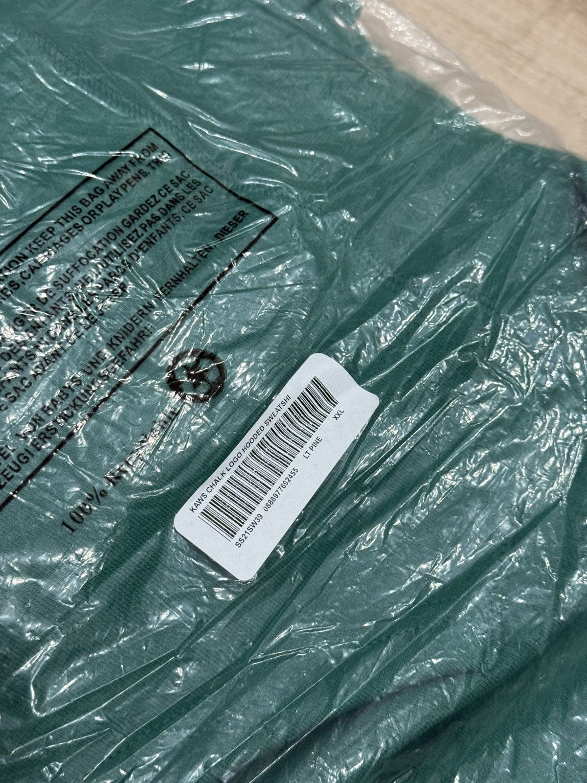 Kaws × Supreme Supreme Kaws Box Logo Hoodie (Chalk Logo Hoodie) Size US XXL / EU 58 / 5 - 5 Thumbnail