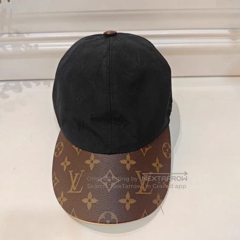 Louis Vuitton Louis Vuitton Old flower color-block baseball cap Size ONE SIZE - 1 Thumbnail