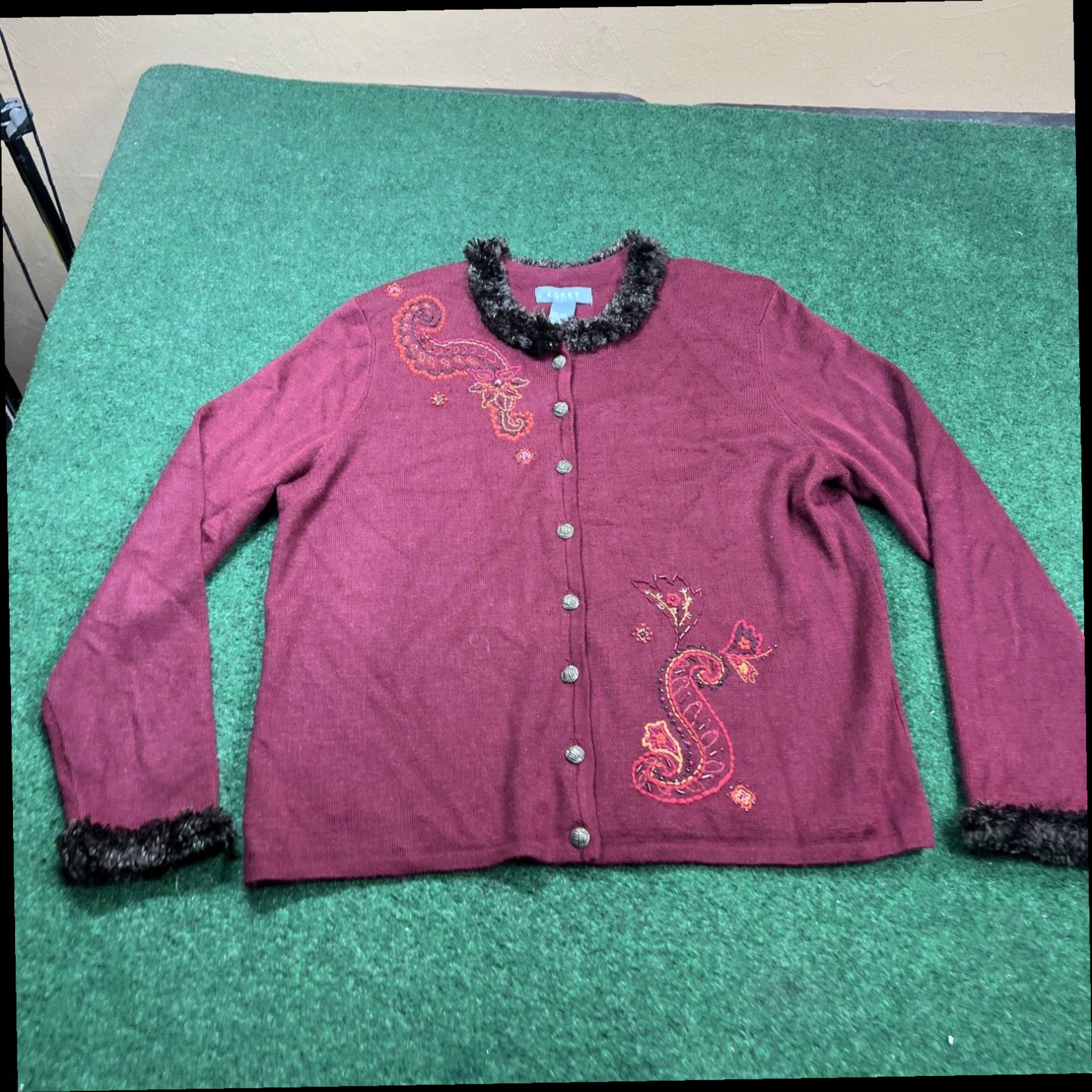 Vintage Vintage Koret Womens Sweater Red Size Large Button Dazzle Size L / US 10 / IT 46 - 1 Thumbnail