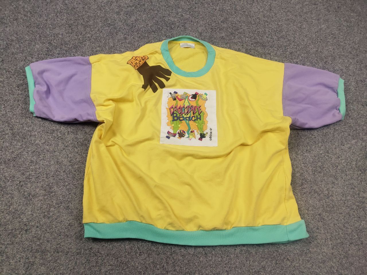 Adidas Rare Vintage 80's Adidas Originals Crocodile Beach T-Shirt Size US XL / EU 56 / 4 - 2 Thumbnail