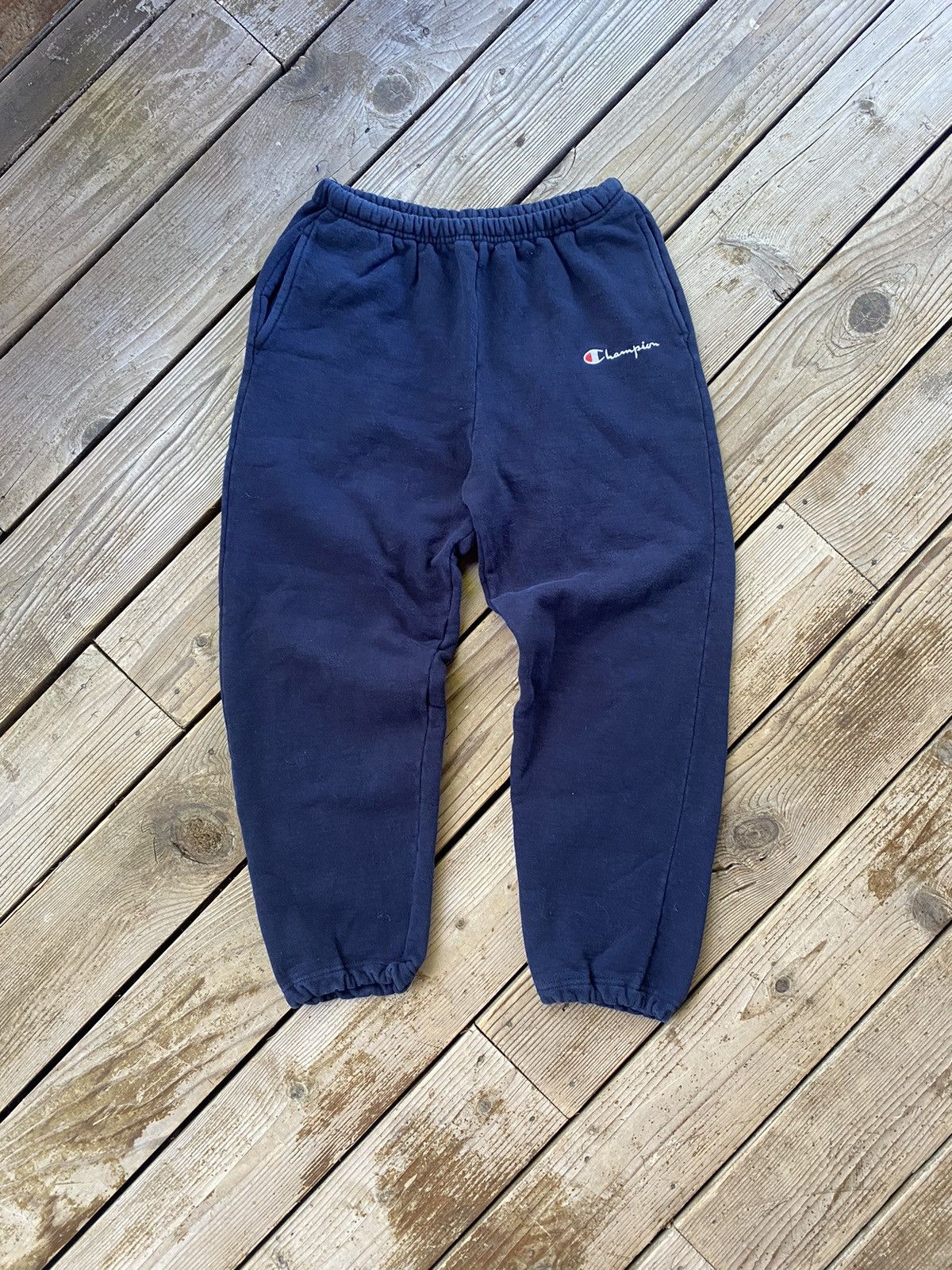 Champion Vintage Champion Made In USA Heavy Cotton Baggy Sweatpants Size US 32 / EU 48 - 1 Thumbnail