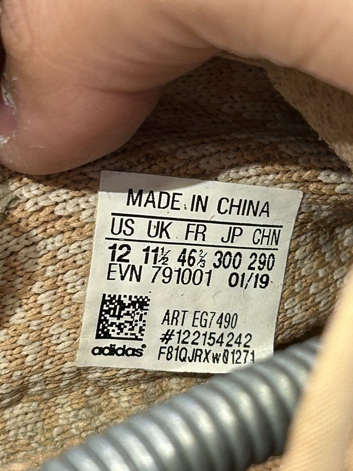 Yeezy Adidas yeezy 350 boost clay Size US 12 / EU 45 - 11 Thumbnail