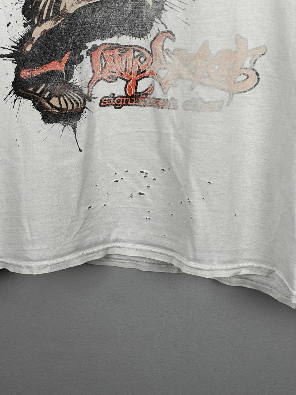 Band Tees THRASHED Vintage 2000s LIMP BIZKIT CLASSIC LOGO Size US L / EU 52-54 / 3 - 5 Thumbnail