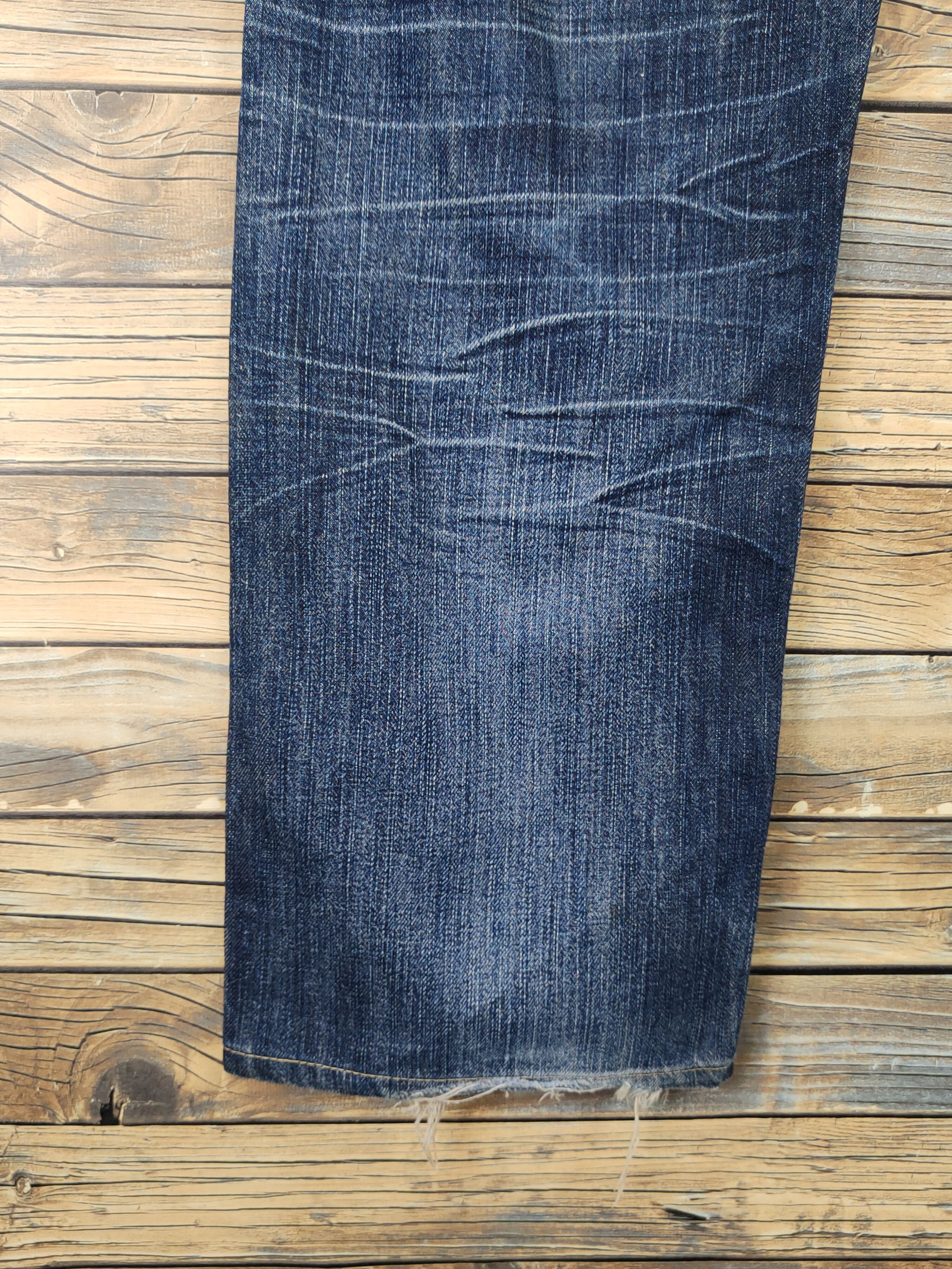 Levi's Levi's Dark Blue Distressed Ripped denim Jeans #W1399 Size US 33 - 9 Thumbnail