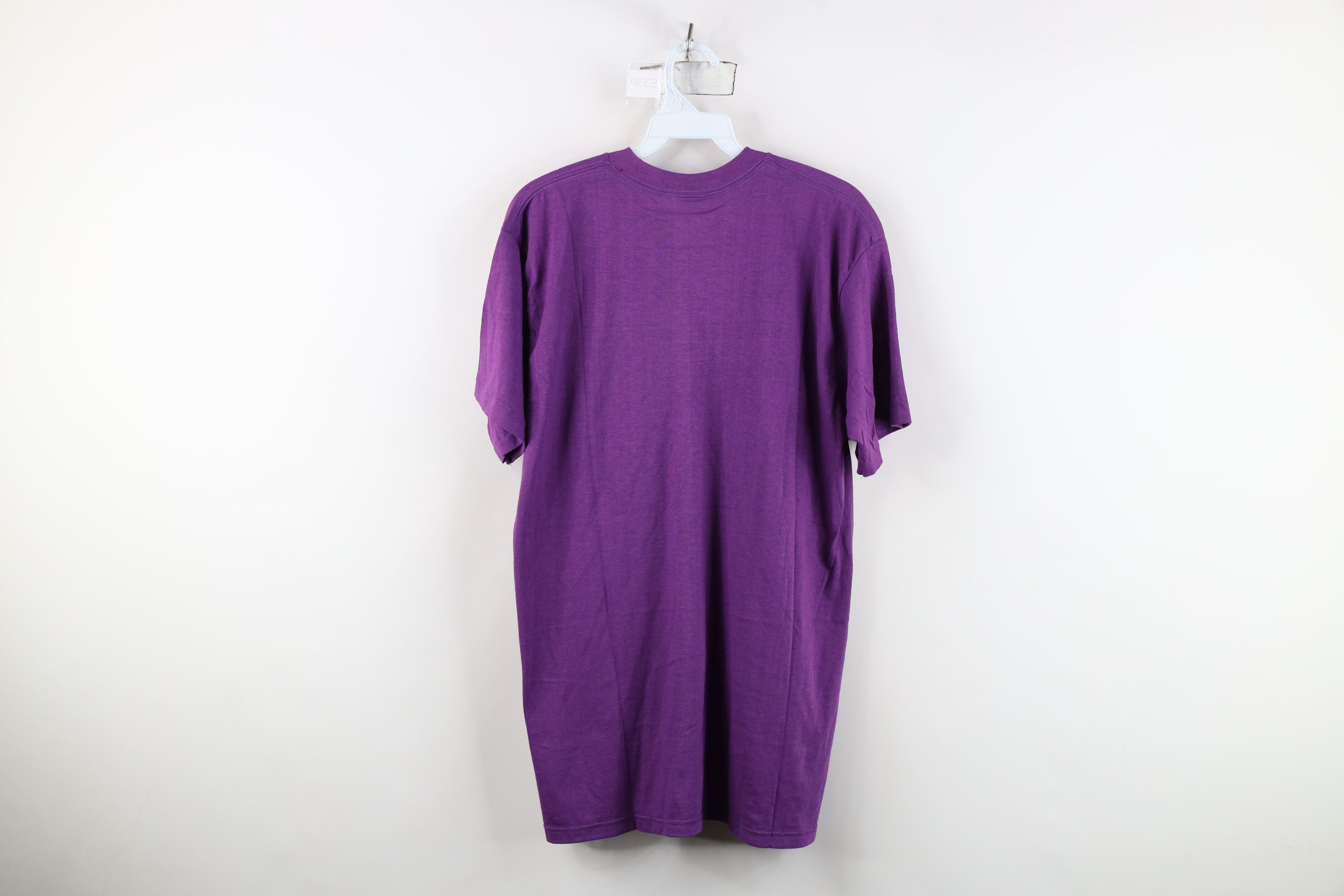 Vintage Vintage 70s Streetwear Faded Blank Pocket T-Shirt Purple USA Size US L / EU 52-54 / 3 - 11 Thumbnail