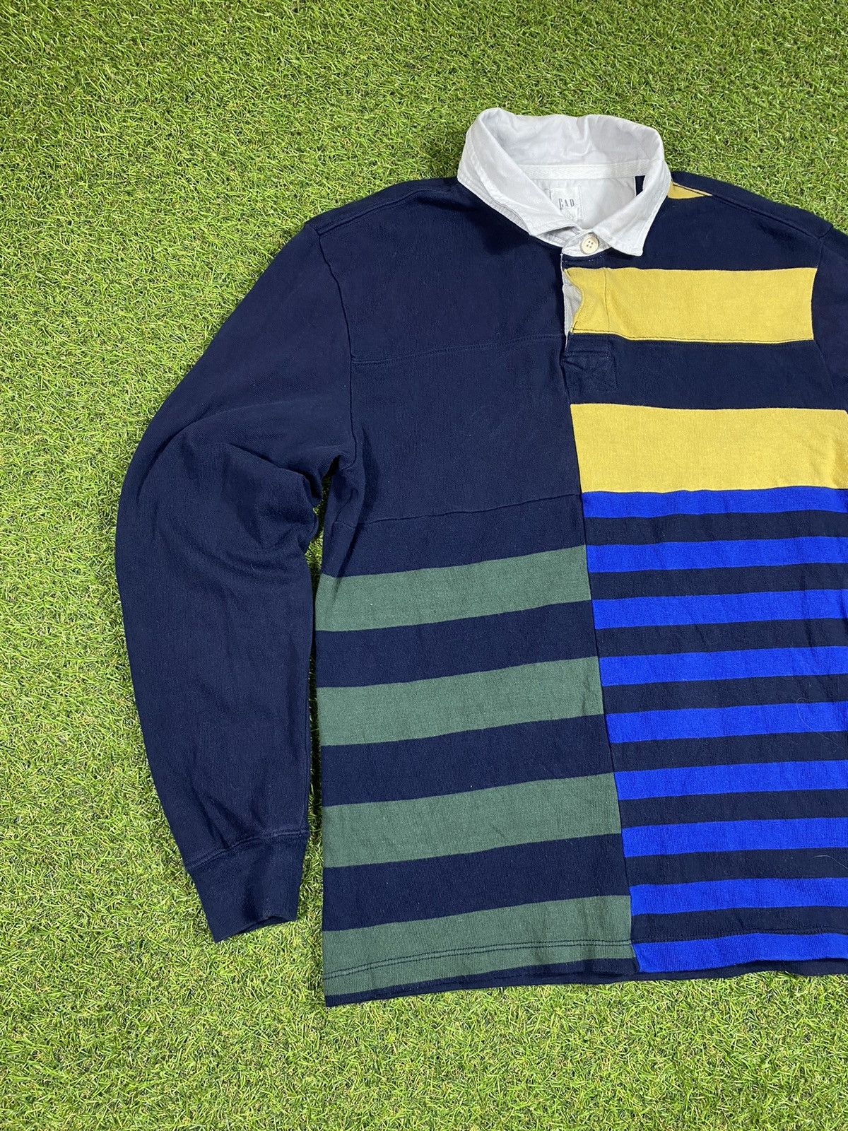 Gap Vintage Y2K Gap rugby long sleeve polo tee streetwear size M Size US M / EU 48-50 / 2 - 3 Thumbnail