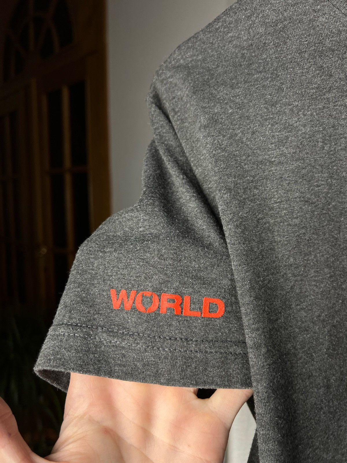 Hook-Ups × Vintage VINTAGE world industries SKATEBOARDS TSHIRT Size US S / EU 44-46 / 1 - 3 Thumbnail