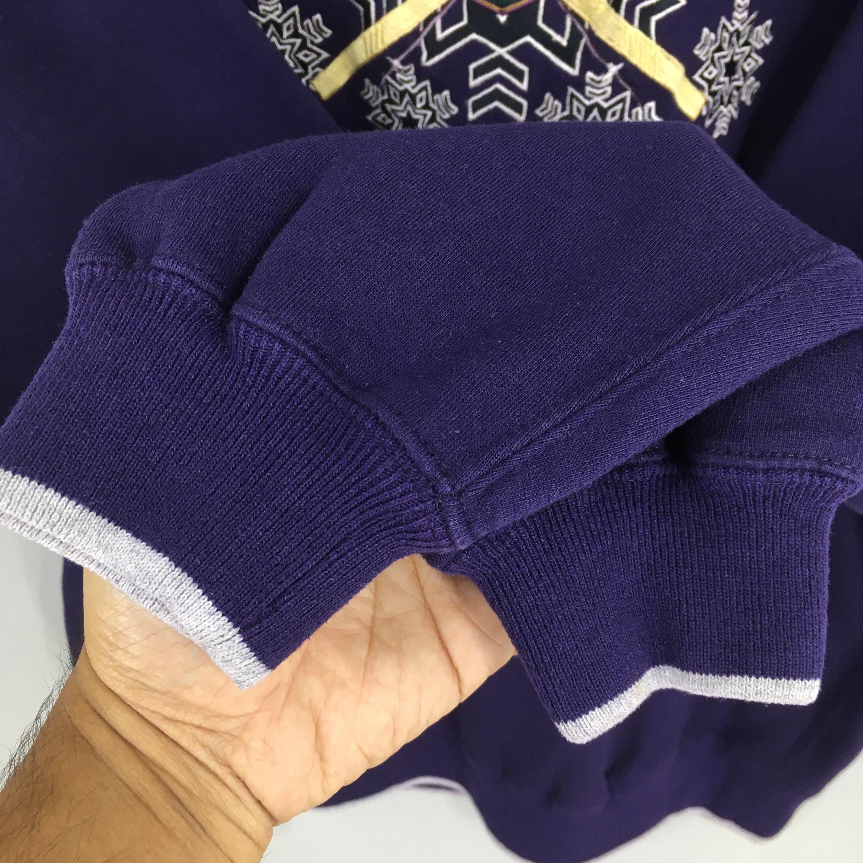 Vintage Vintage Alpine Skiing Mountain Purple Sweatshirts Large Size US L / EU 52-54 / 3 - 4 Thumbnail