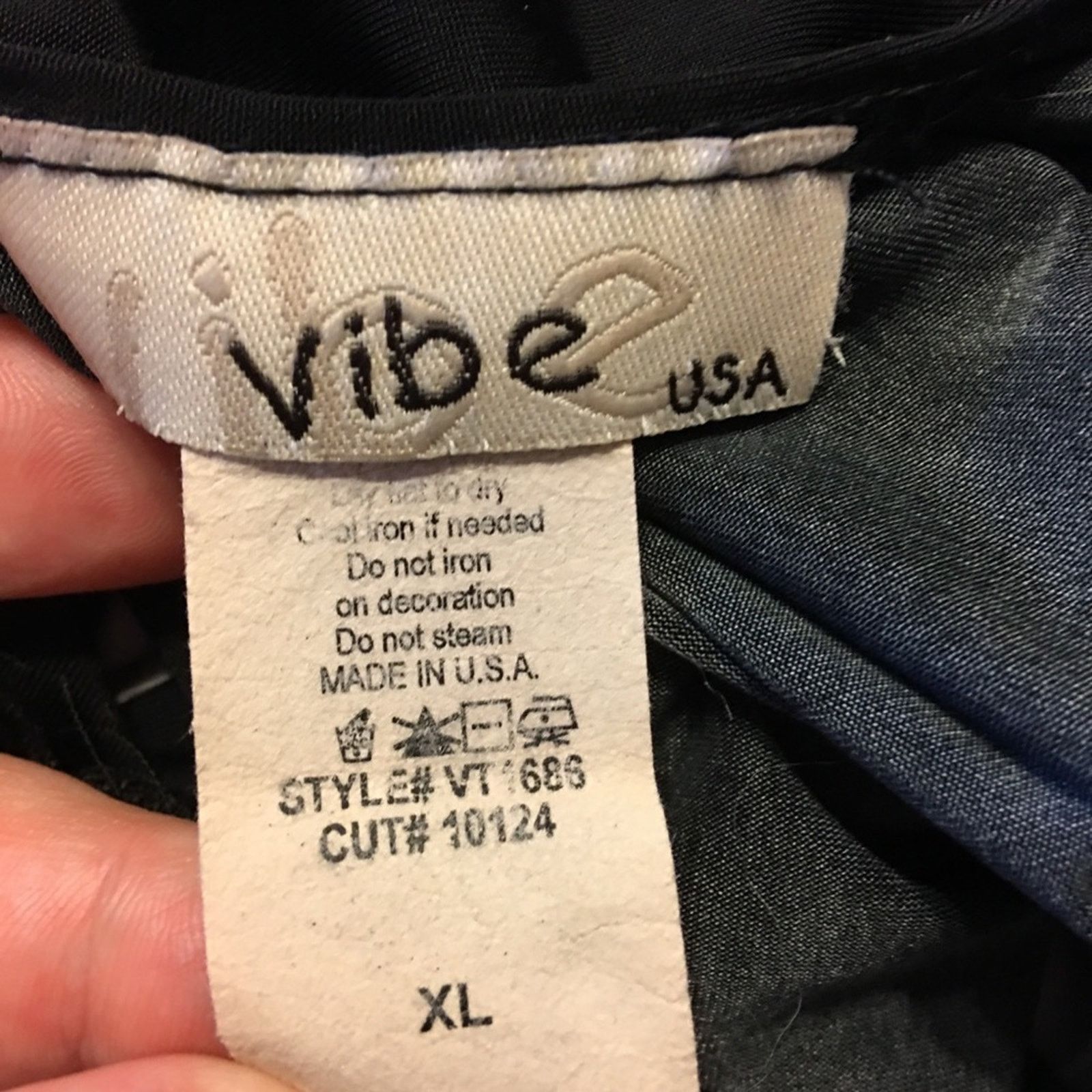 VIBE Vibe USA floral neckline soft light tunic top XL Size XL / US 12-14 / IT 48-50 - 6 Thumbnail