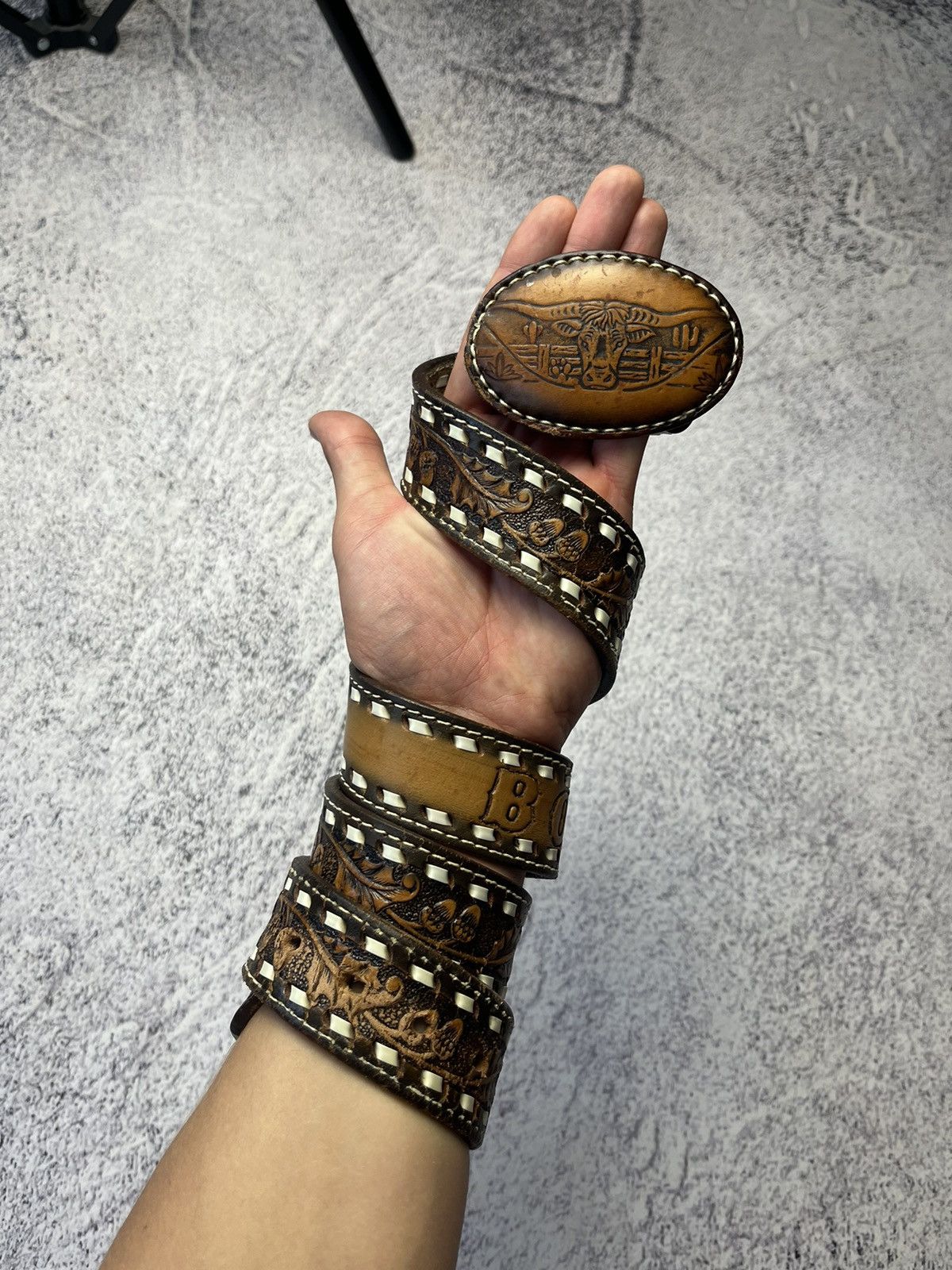 Leather Men’s Vintage Leather Belt Y2K Size ONE SIZE - 1 Thumbnail