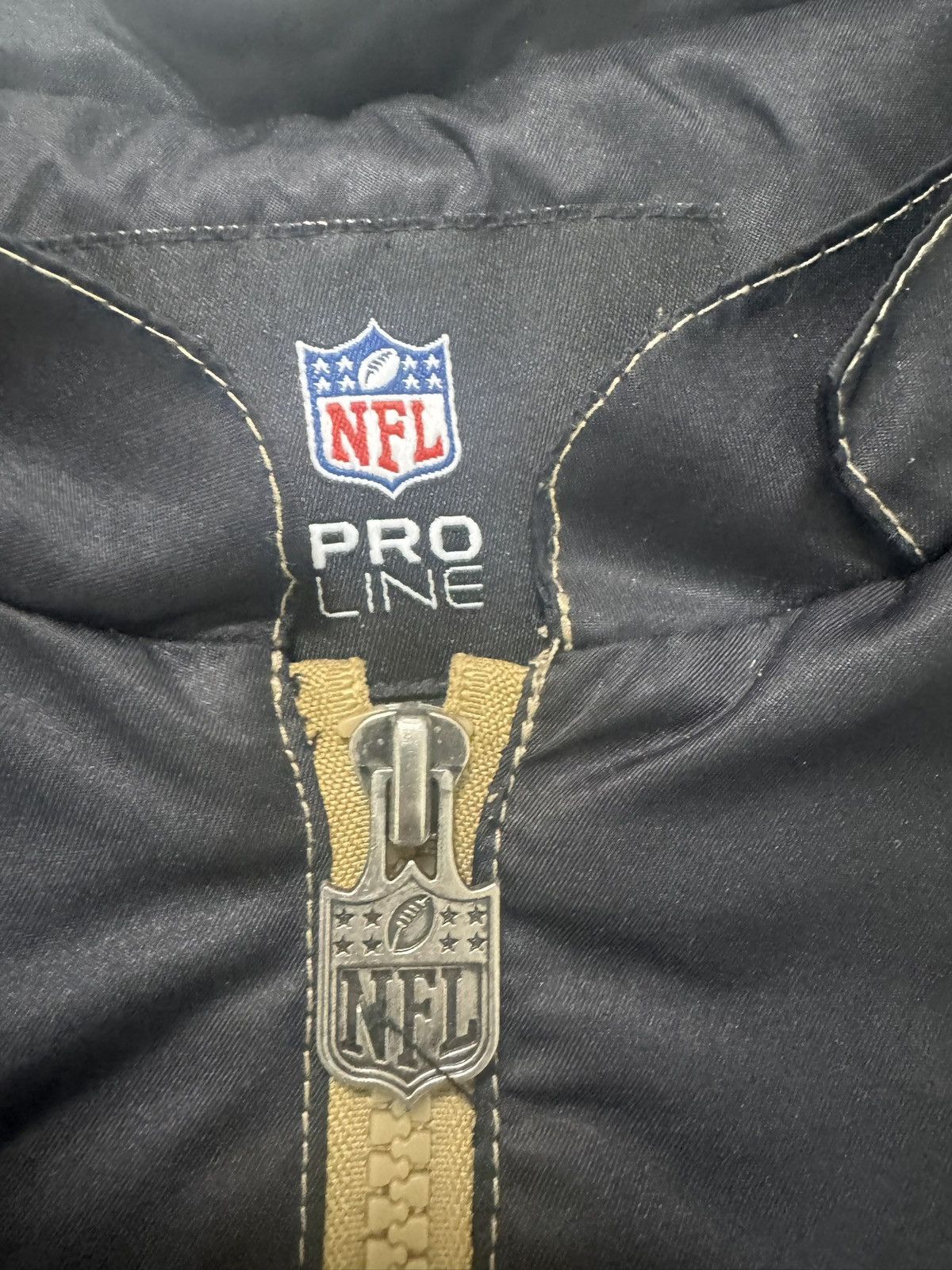 Pro Line New Orleans Saints NFL Pro Line Jacket 🖤⚜️ Size US XL / EU 56 / 4 - 3 Thumbnail