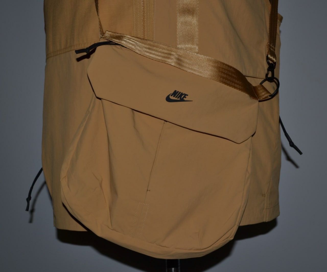 Nike New Nike Tech Pack Jacket Vest Mens size M Size US M / EU 48-50 / 2 - 9 Thumbnail