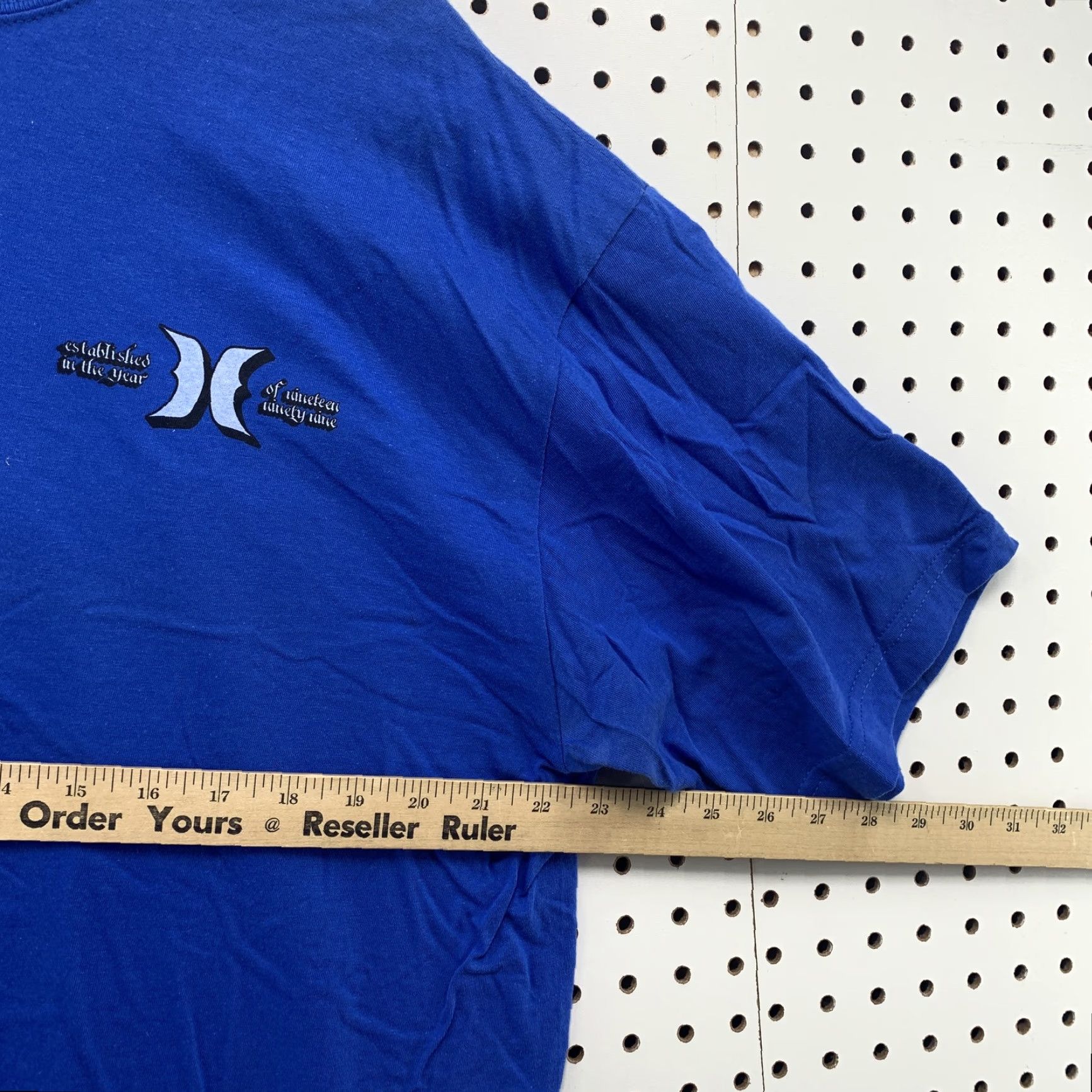 Hurley VINTAGE Hurley Shirt Blue Mens XL Short Sleeve Crew Neck Logo 100% Cotton Skate Surfer 90s Mens Size US XL / EU 56 / 4 - 5 Thumbnail