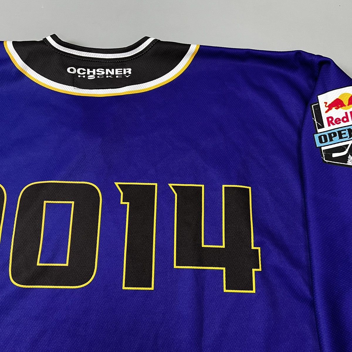 Red Bull Rare Vintage 2014 Red Bull Bauer Hockey Jersey size L y2k Size US L / EU 52-54 / 3 - 17 Thumbnail
