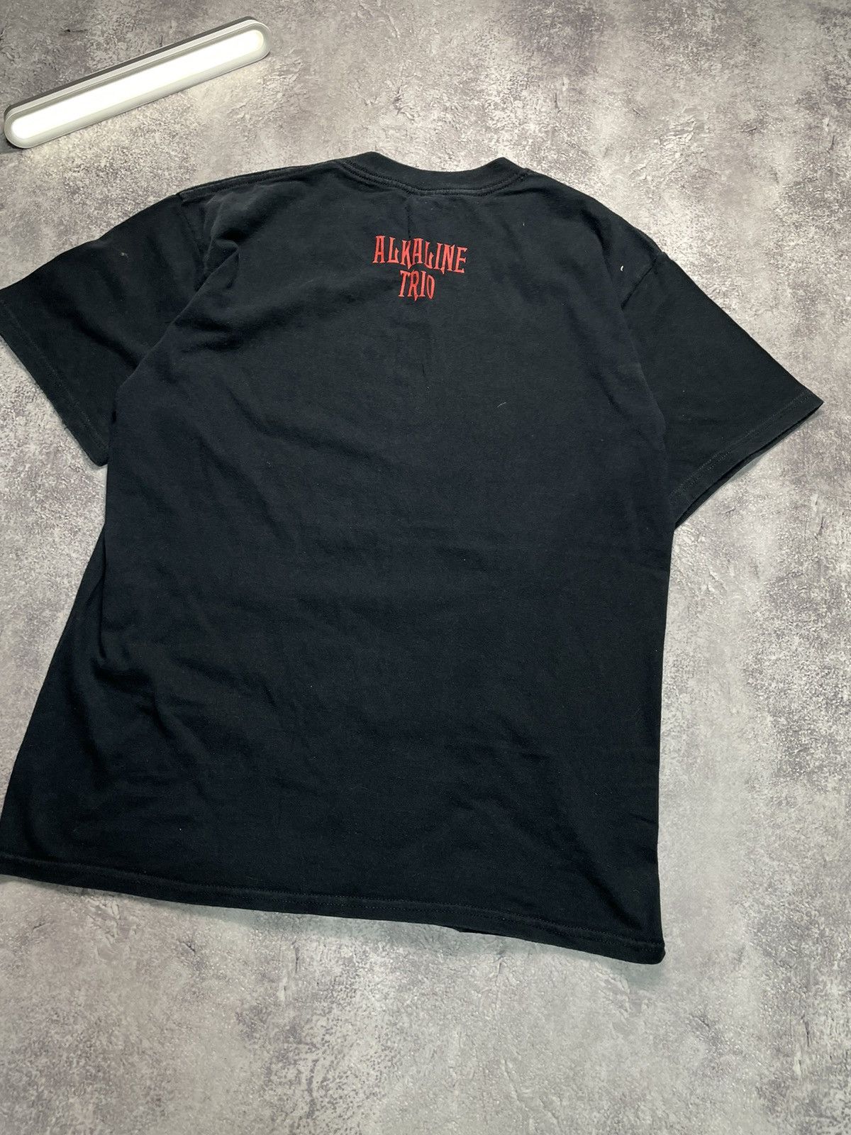 Band Tees Vtg Y2K Alkaline Trio Emo Punk Rock Band Tee Size L Size US L / EU 52-54 / 3 - 8 Thumbnail