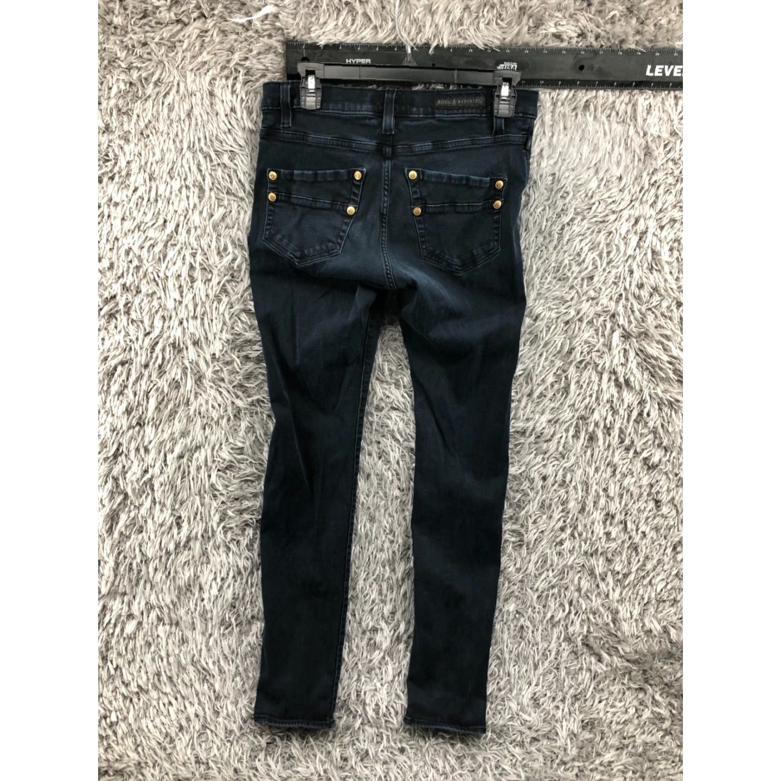 Vintage Rock & Republic Kashmere Skinny Jeans Size 10 Womens Dark Wash Blue Jeans Slim Fit 5-Pocket Denim Cotton Belt Loops Zip Button Size 32" / US 10 / IT 46 - 5 Thumbnail