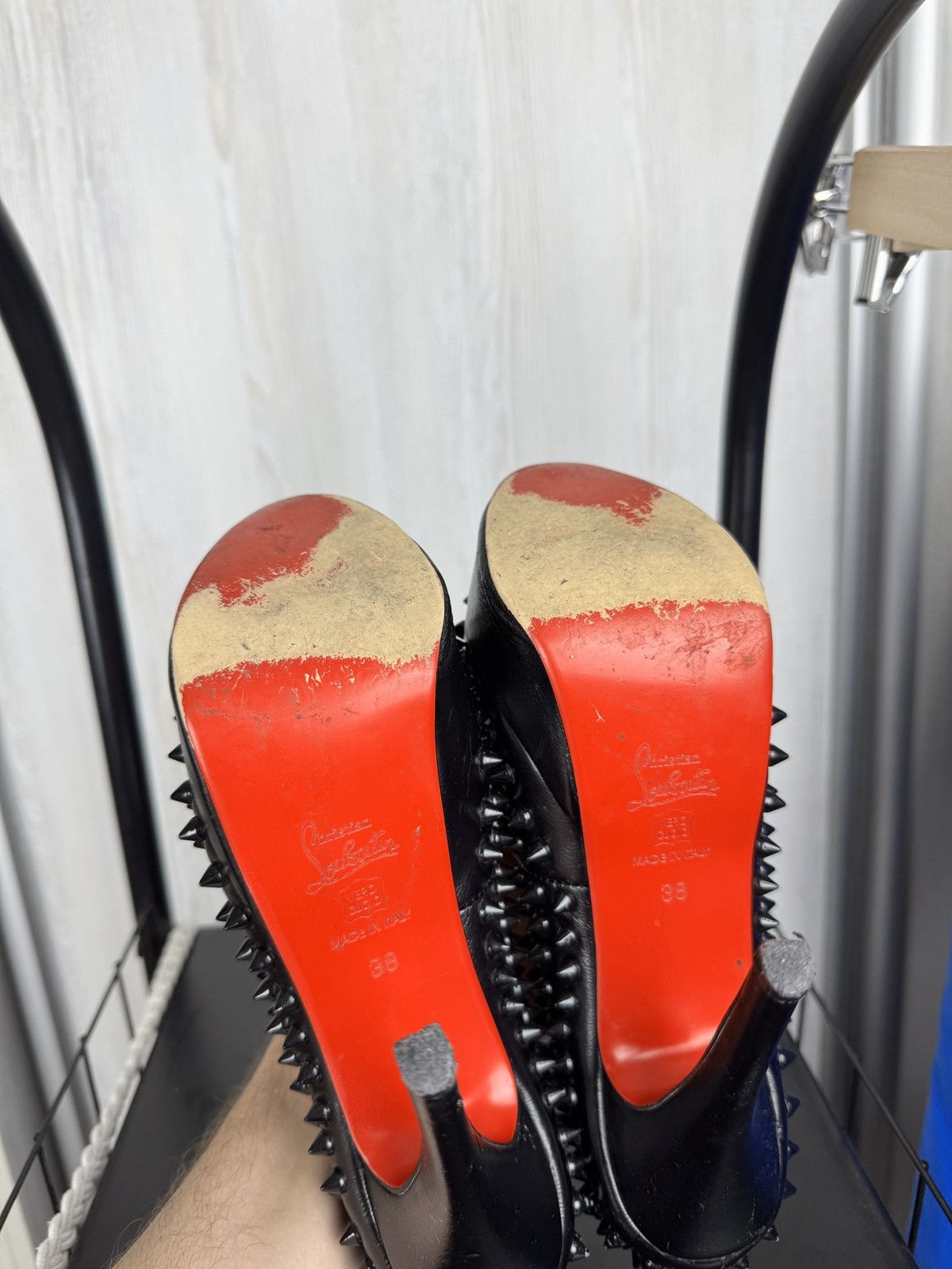 Christian Louboutin Christian Louboutin Black Patent Leather Bianca Spike Pumps Size US 8 / IT 38 - 12 Thumbnail