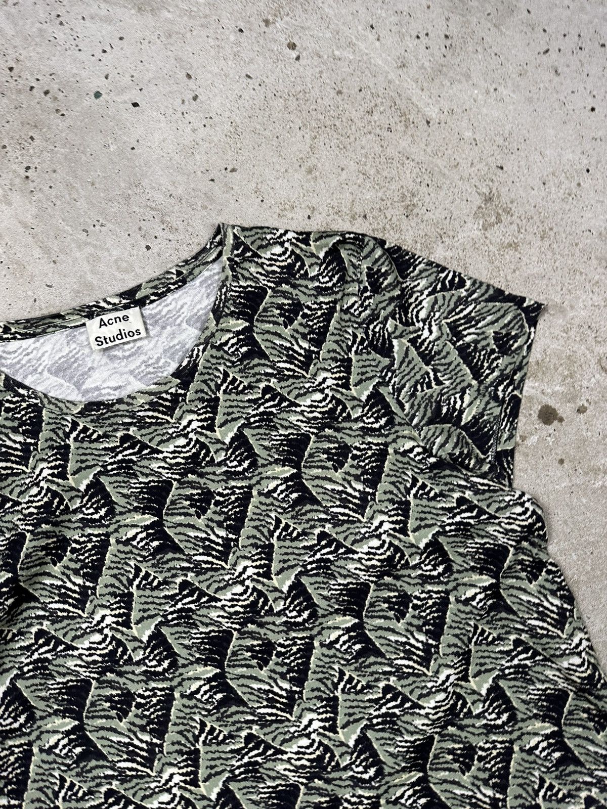 Acne Studios Acne Studios Standard Wild PSS16 Camo All Over Print Tee Size US M / EU 48-50 / 2 - 6 Thumbnail