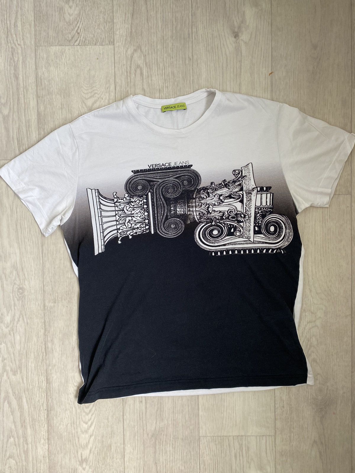 Versace × Versace Jeans Couture VERSACE JEANS T-Shirt Baroque Filigree Size US M / EU 48-50 / 2 - 1 Thumbnail