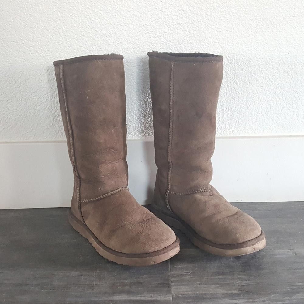Ugg Chocolate Classic UGG Tall Boot Size US 7 / IT 37 - 1 Thumbnail