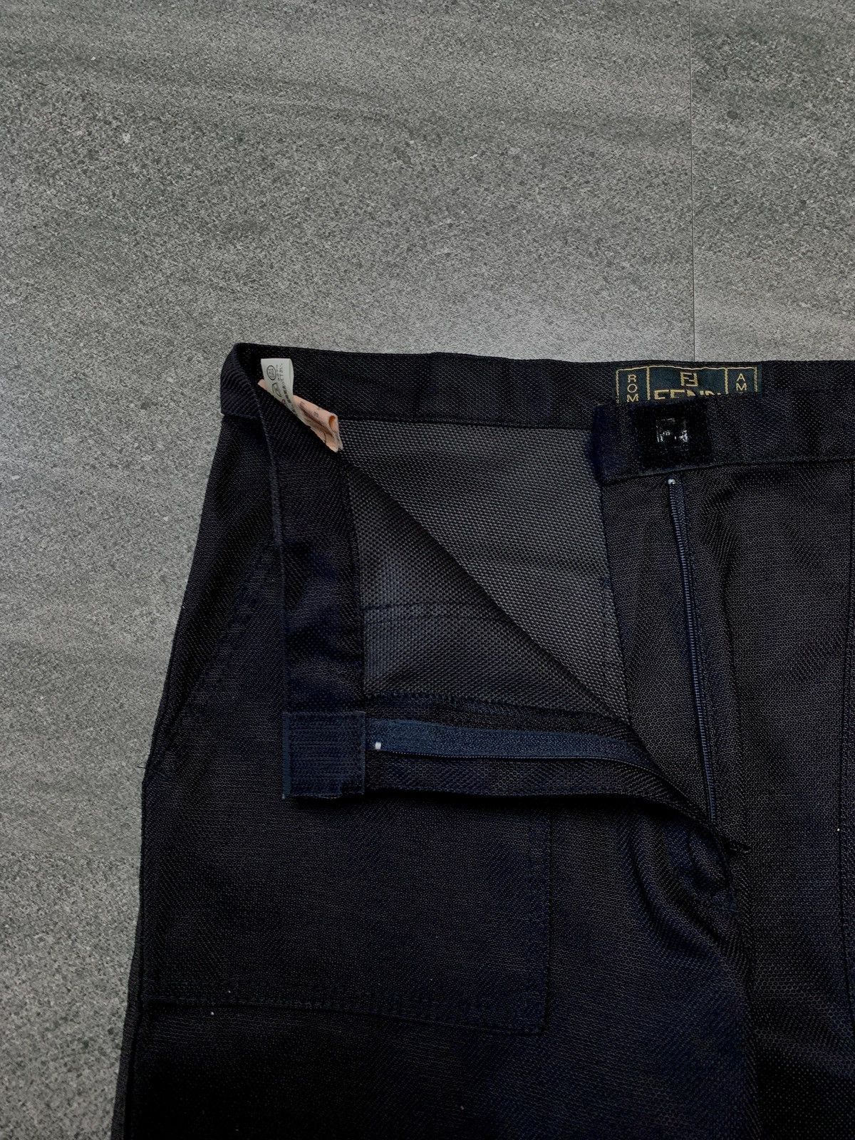 Fendi FREE TAX! 2000s Nylon Front Pocket Cargo Pants Size US 31 - 5 Thumbnail