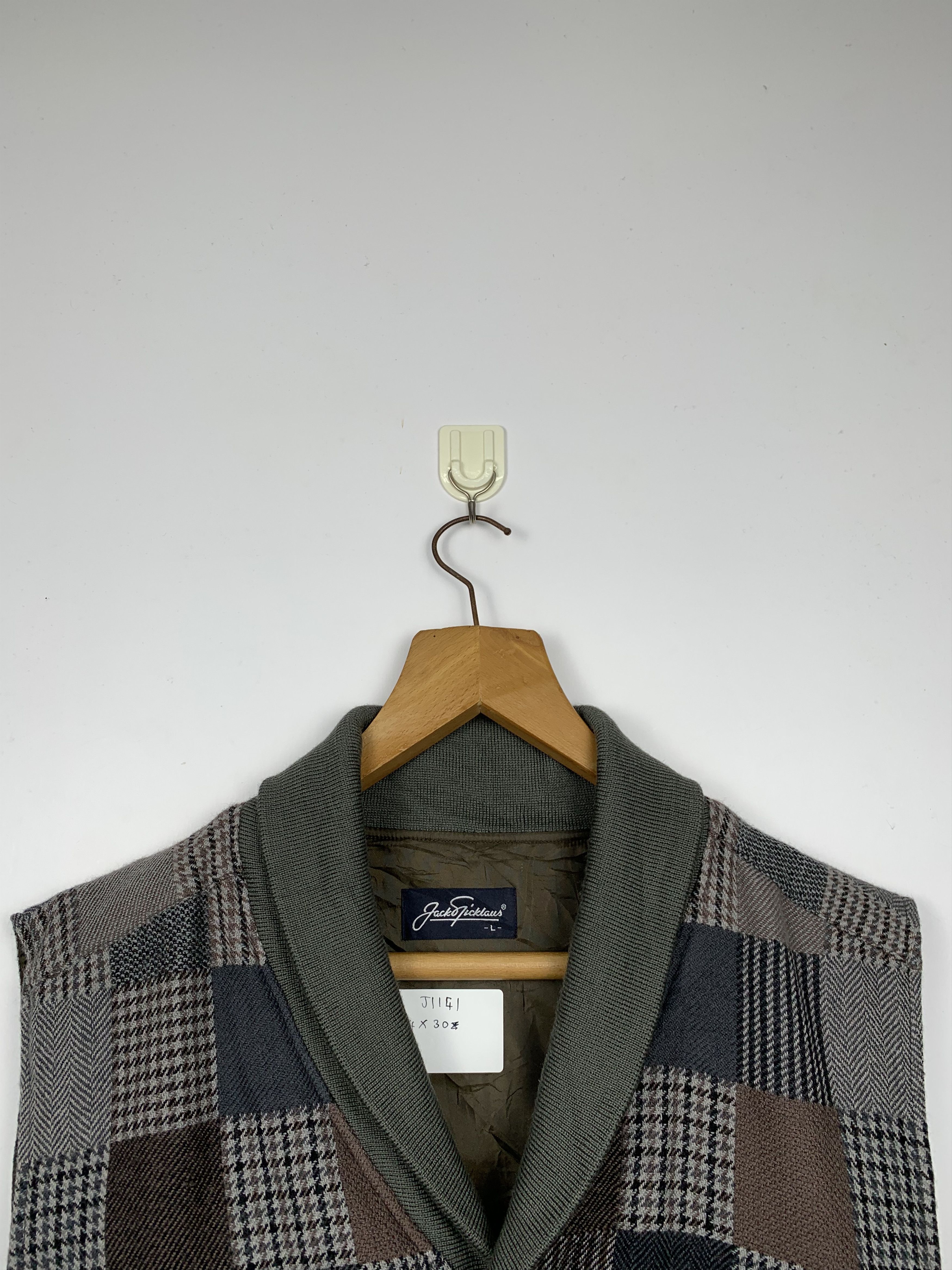 Vintage Vintage Japanese Brand Sleeveless Jacket Vest J1141 Size US L / EU 52-54 / 3 - 2 Thumbnail