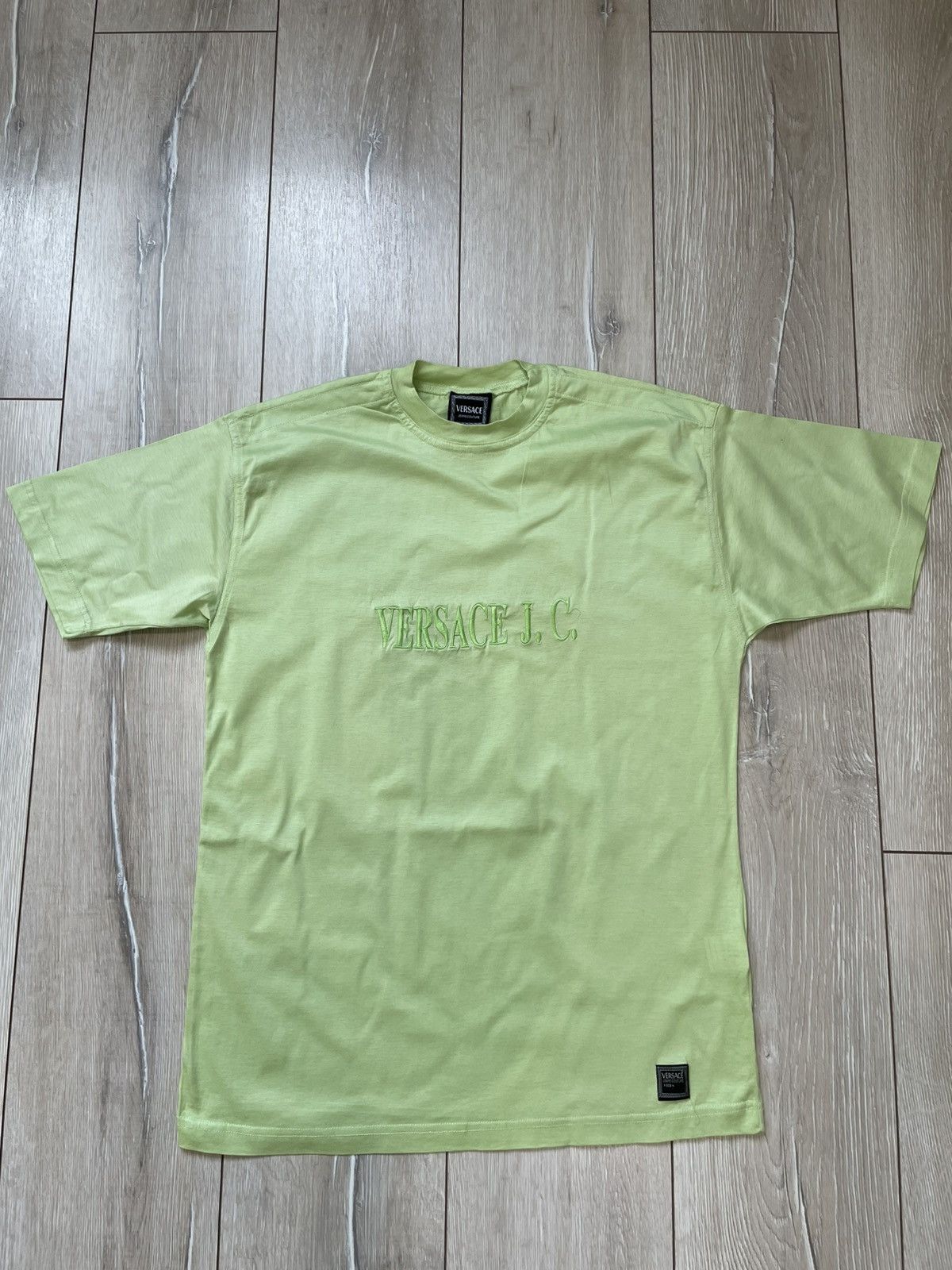 Versace Jeans Couture × Vintage Vintage Versace Jeans Couture Tee Rare Spellout Logo S Size US S / EU 44-46 / 1 - 1 Thumbnail