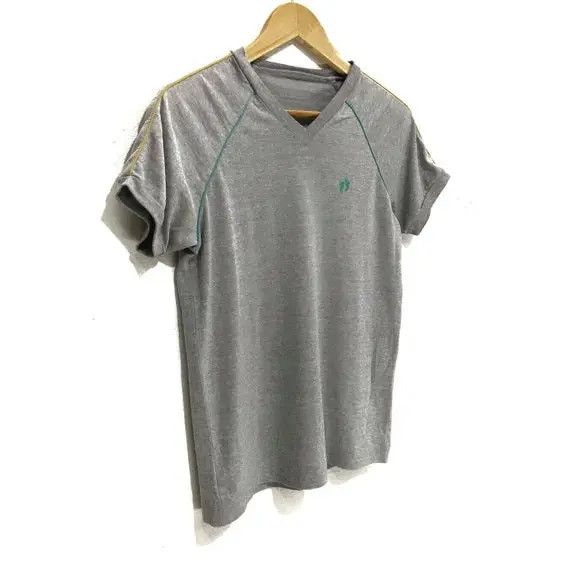 Hang Ten Vintage HANG TEN 80s Surfing V Neck Gray Tee Shirts Hawaii Size US S / EU 44-46 / 1 - 5 Thumbnail